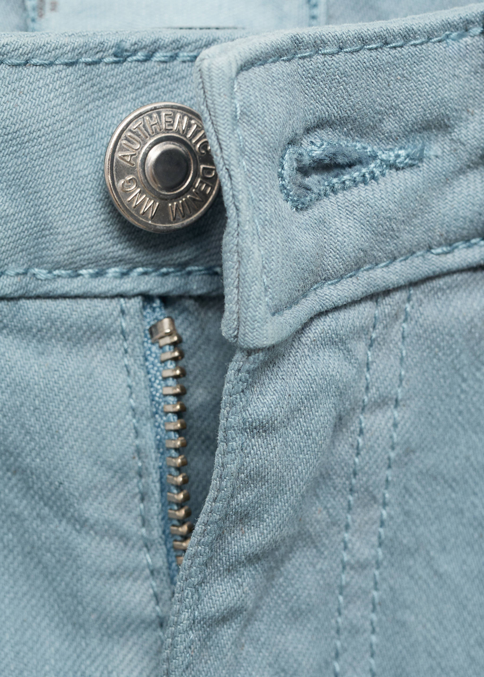Cropped flared cargo jeans - Details of the article 8