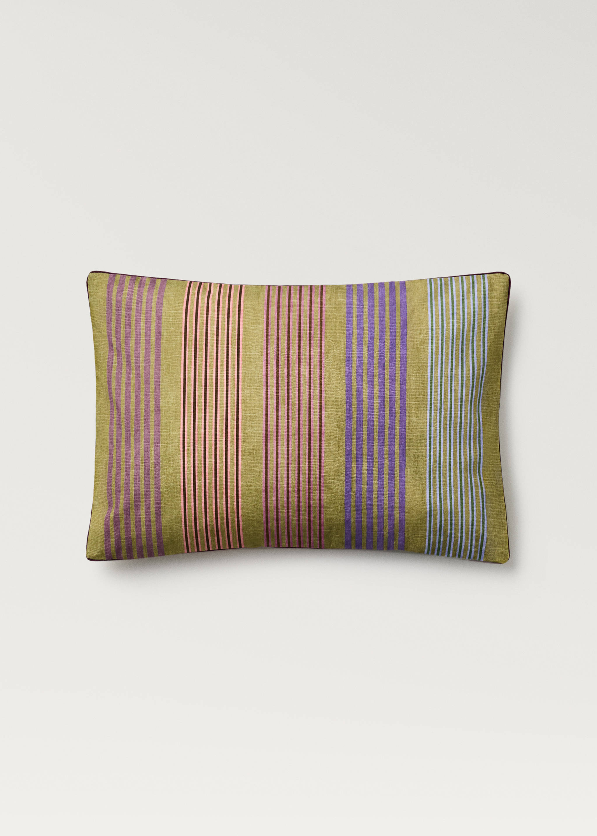 Multi-colored cushion cover with contrasting trim 40x60 cm - Article without model