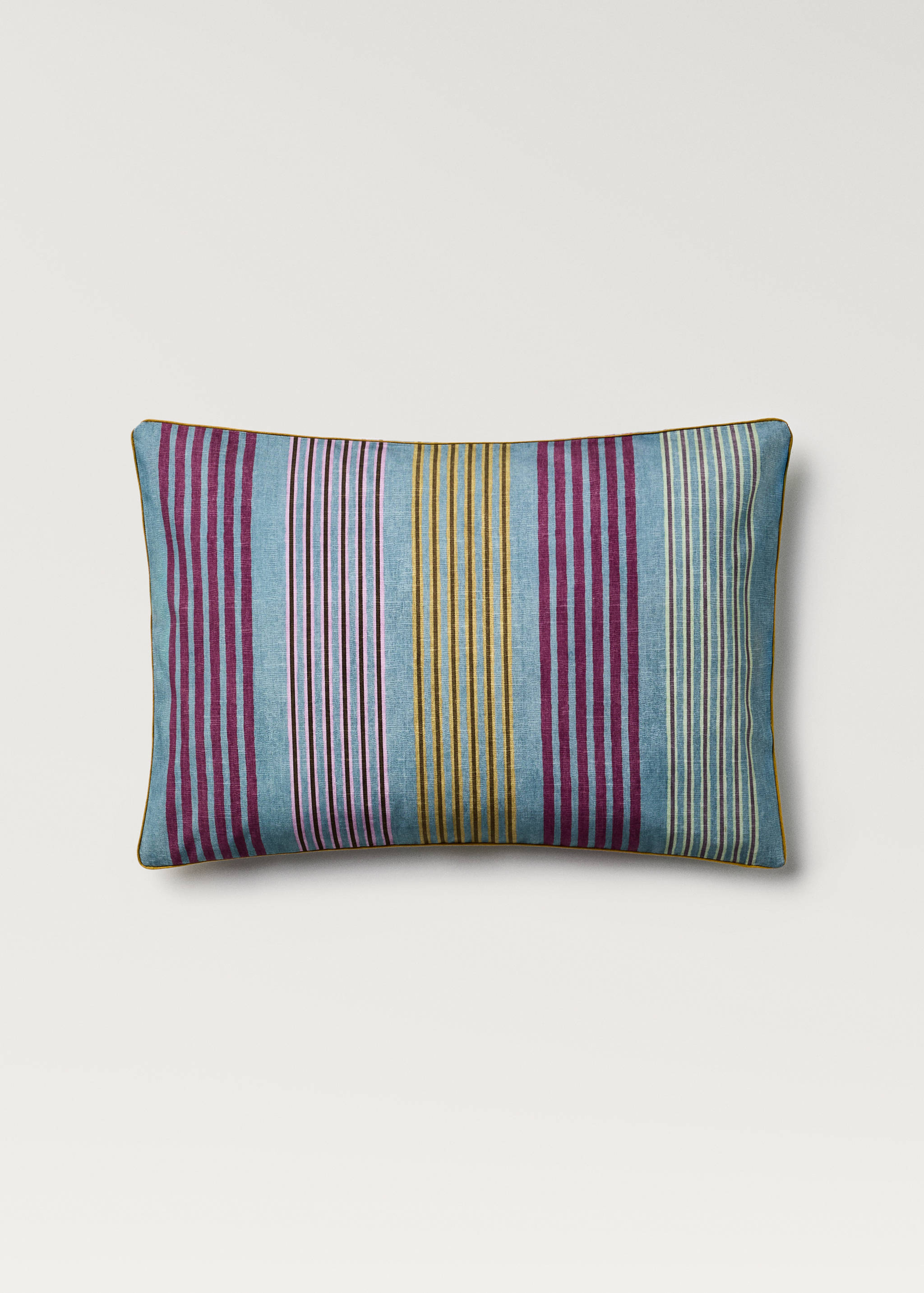 Multi-coloured cushion cover with contrasting trim 40x60 cm - Article without model