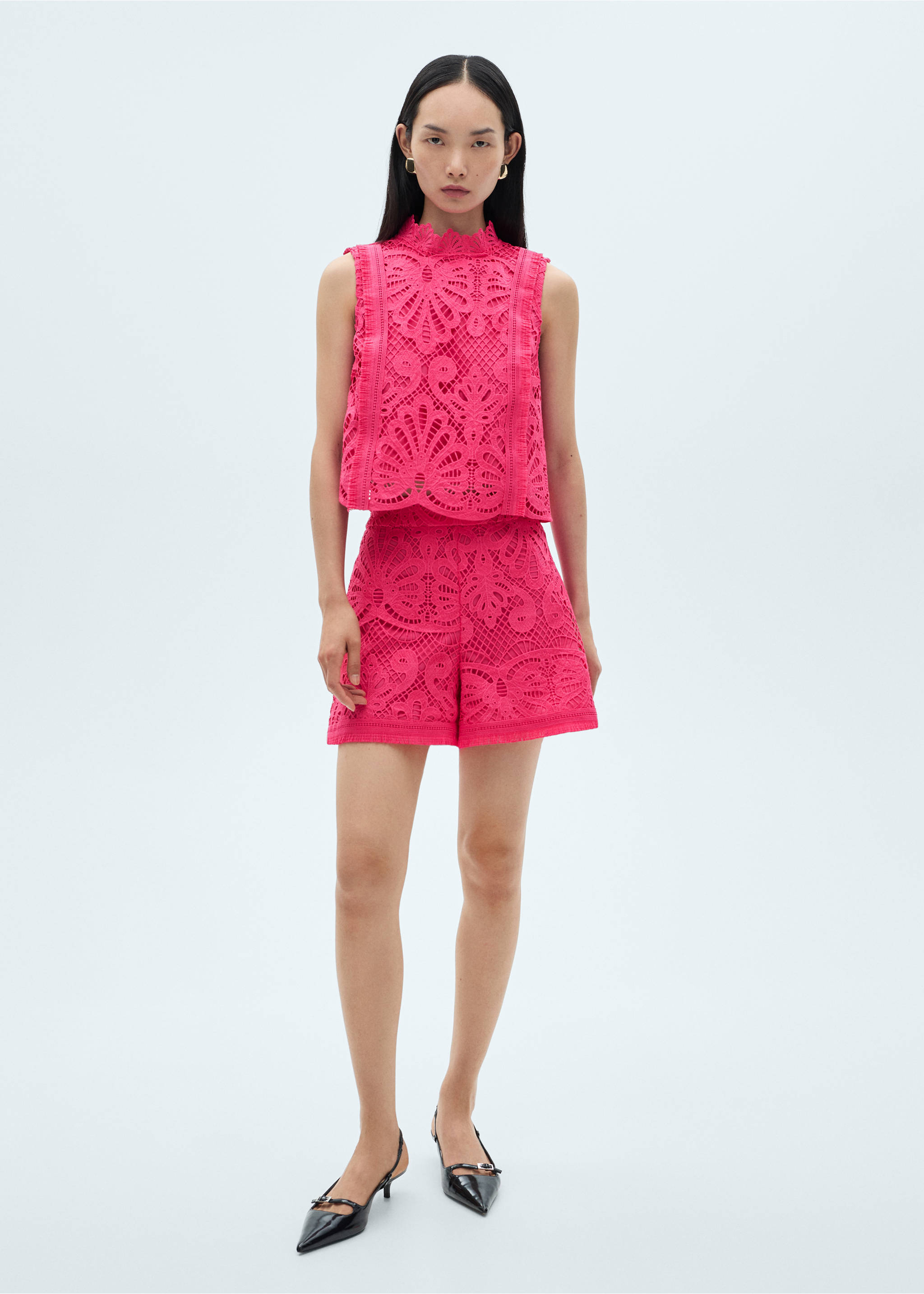 Crochet knitted shorts - General plane, Fuchsia. Ref: 87002531-00.