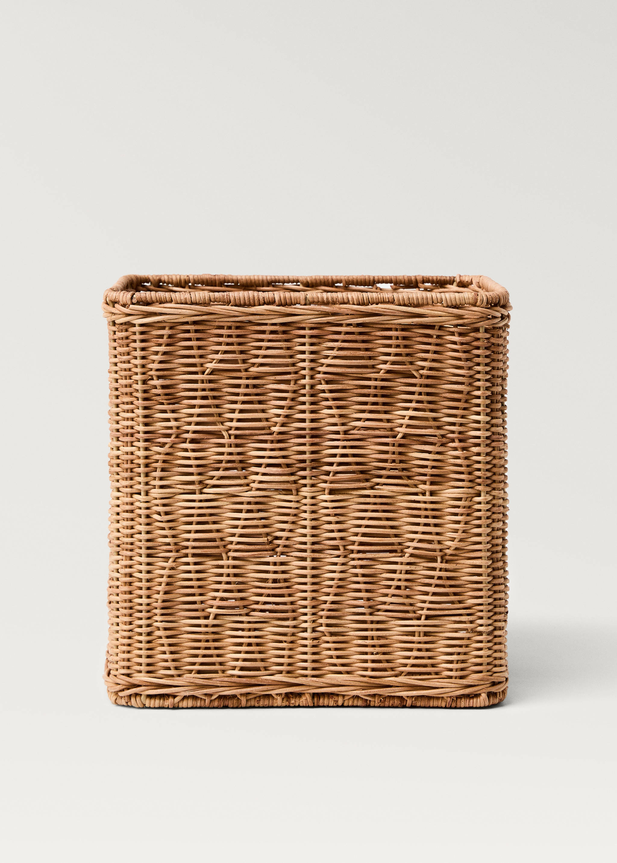 Small square rattan basket - Article without model