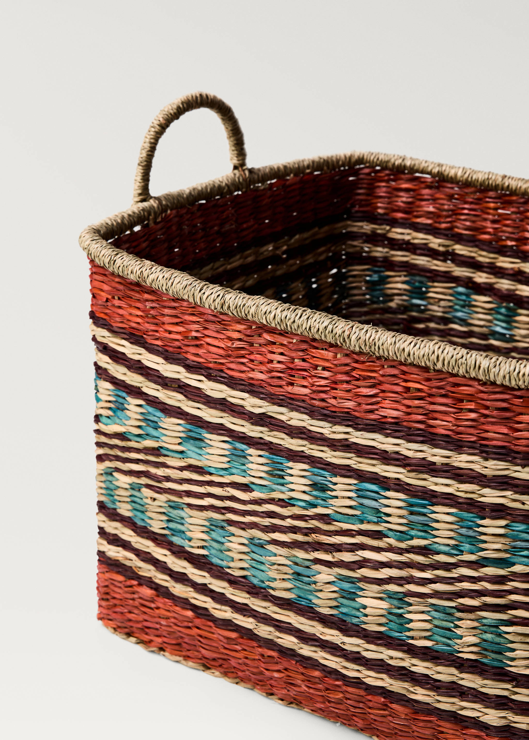 Rectangular colored seagrass basket - Details of the article 2