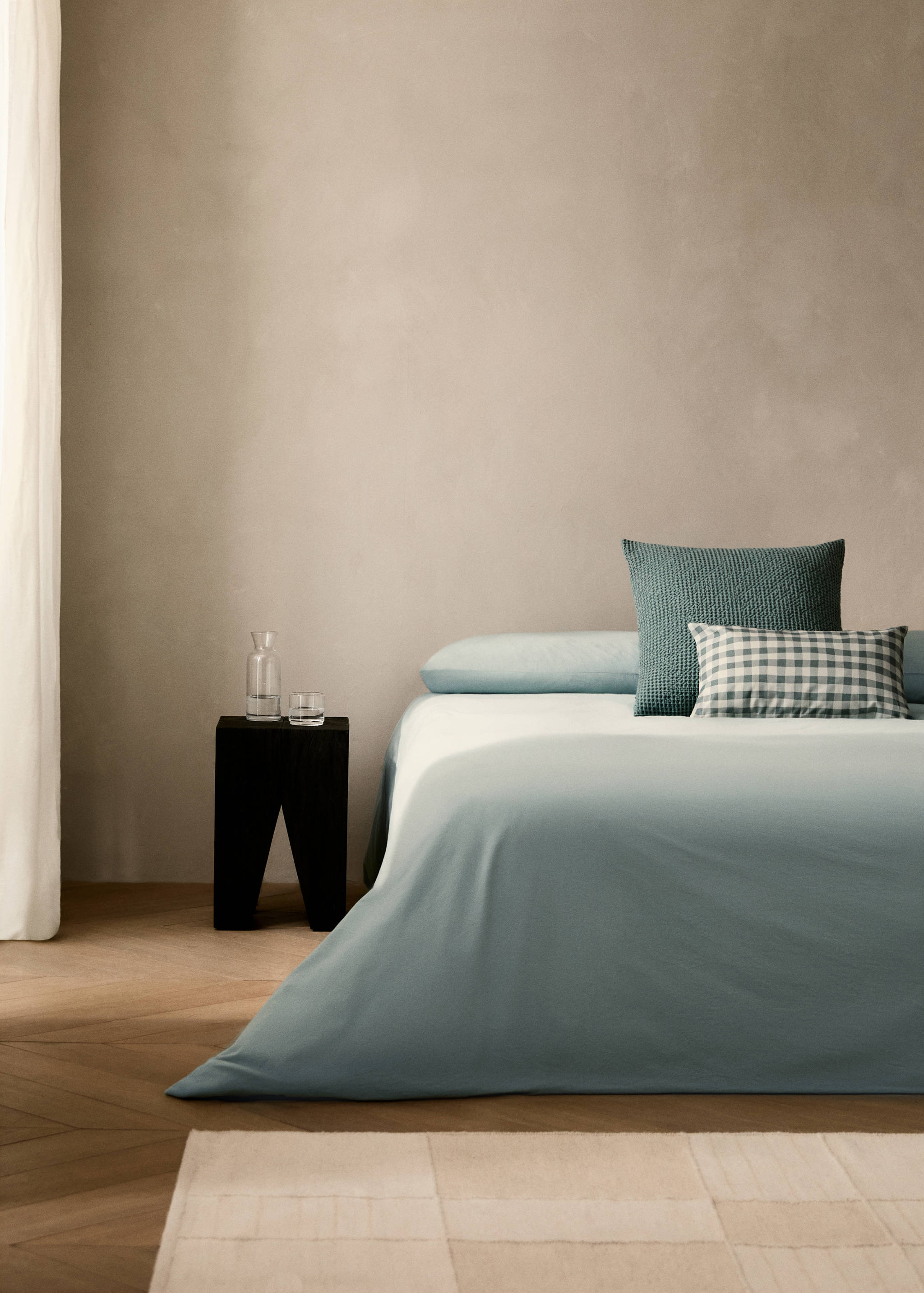 Washed-cotton duvet cover Queen bed - General plane