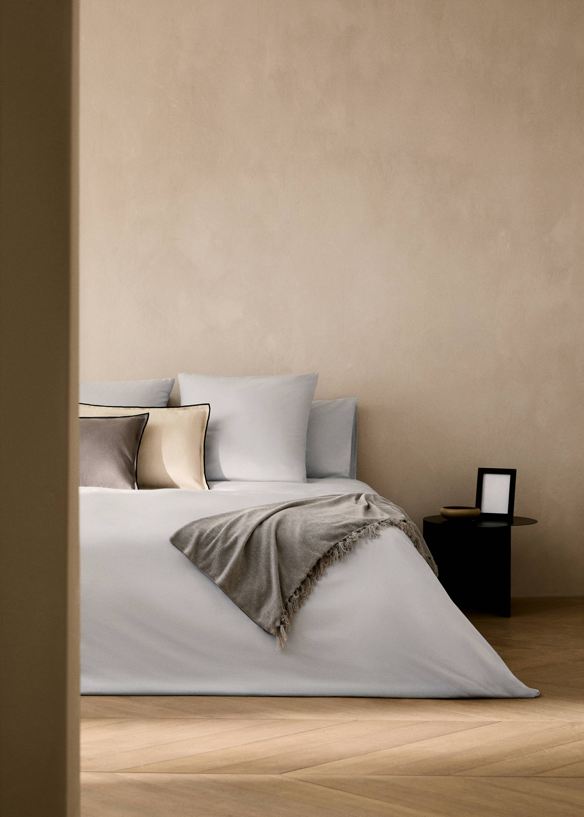 Cotton percale duvet cover with linen trim for 135/140 cm bed - General plane