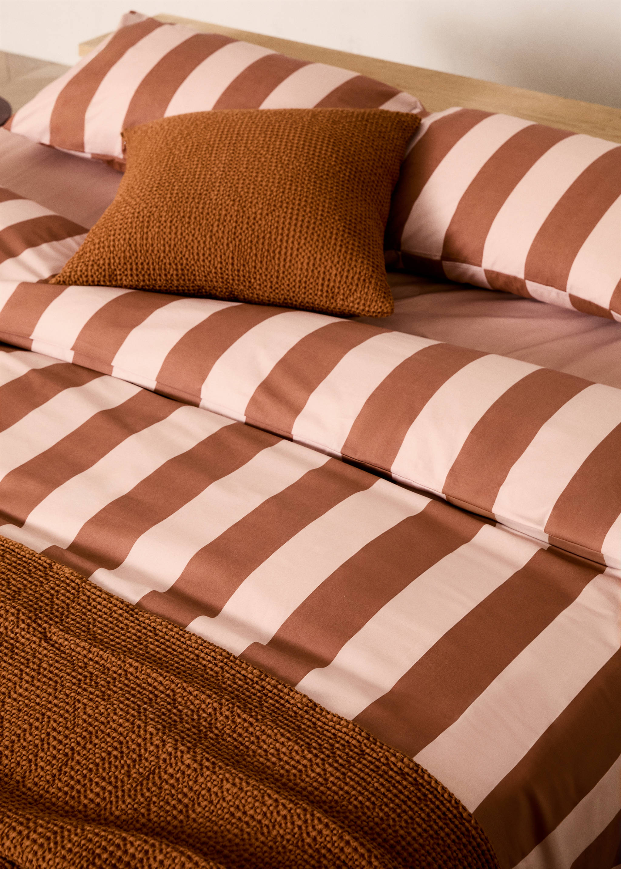 500-thread cotton percale striped duvet cover for 53.15/55.12 in bed - Details of the article 8