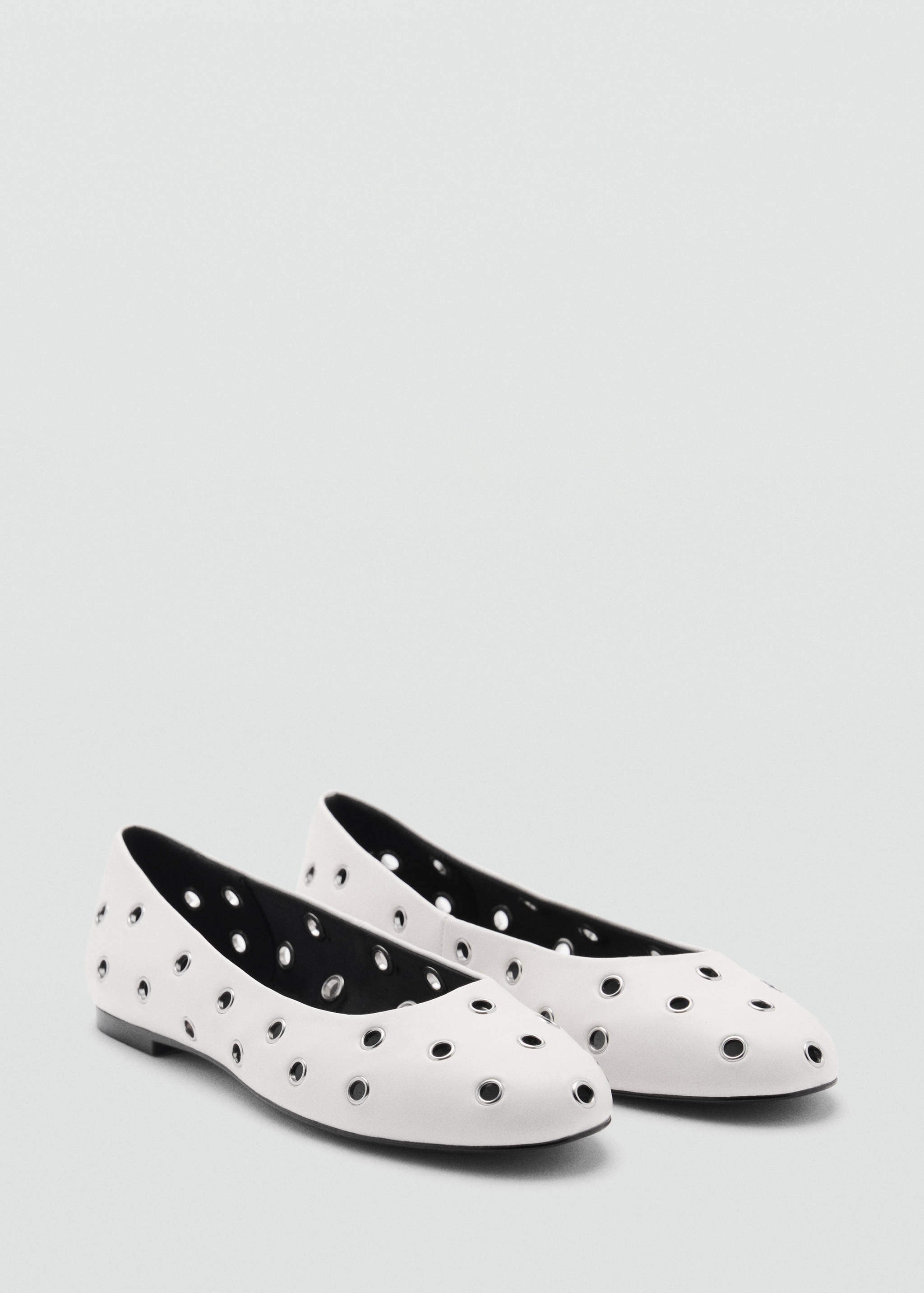 Bailarina troquelada - Plano medio