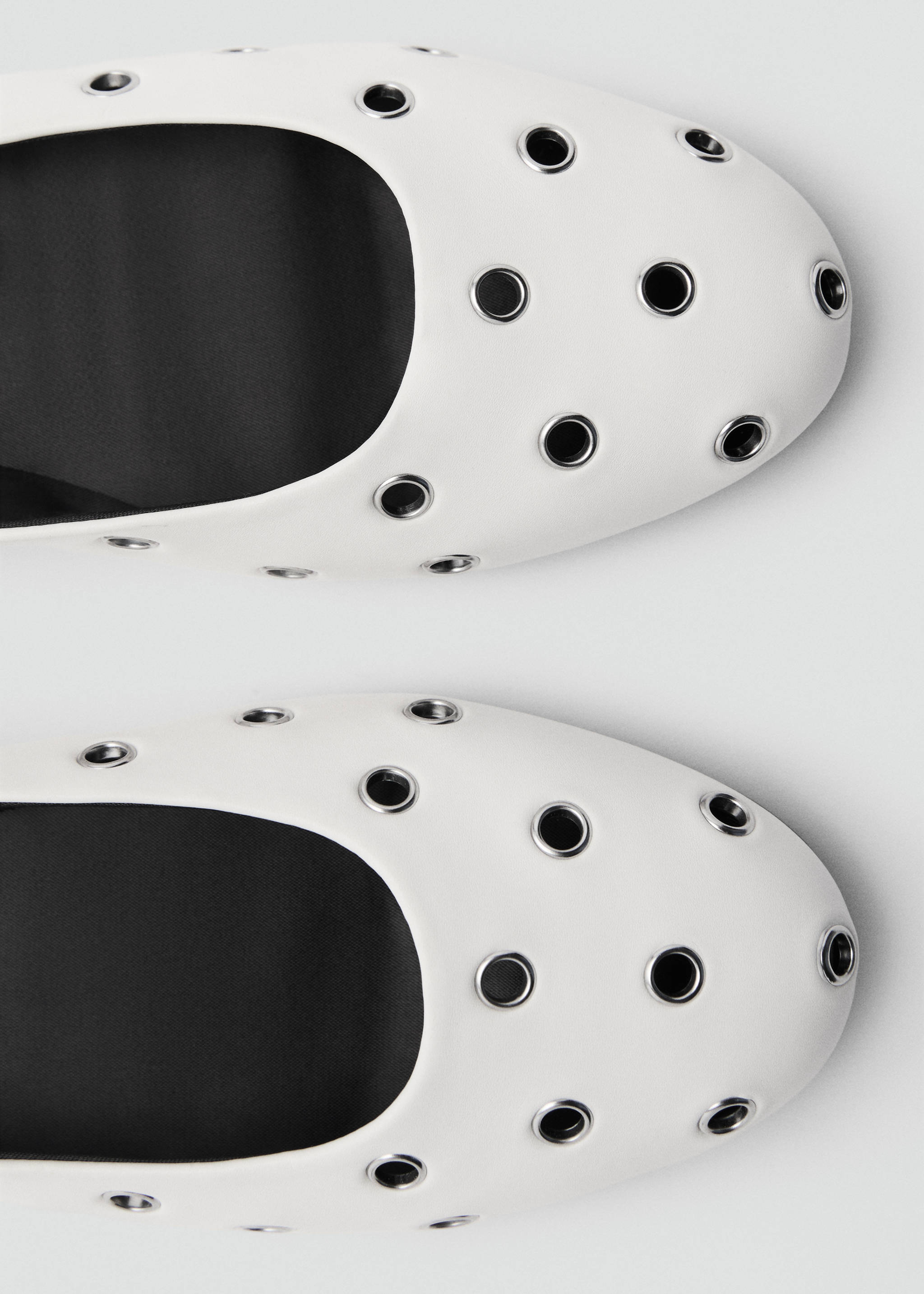 Bailarina troquelada - Detalle del artículo 1