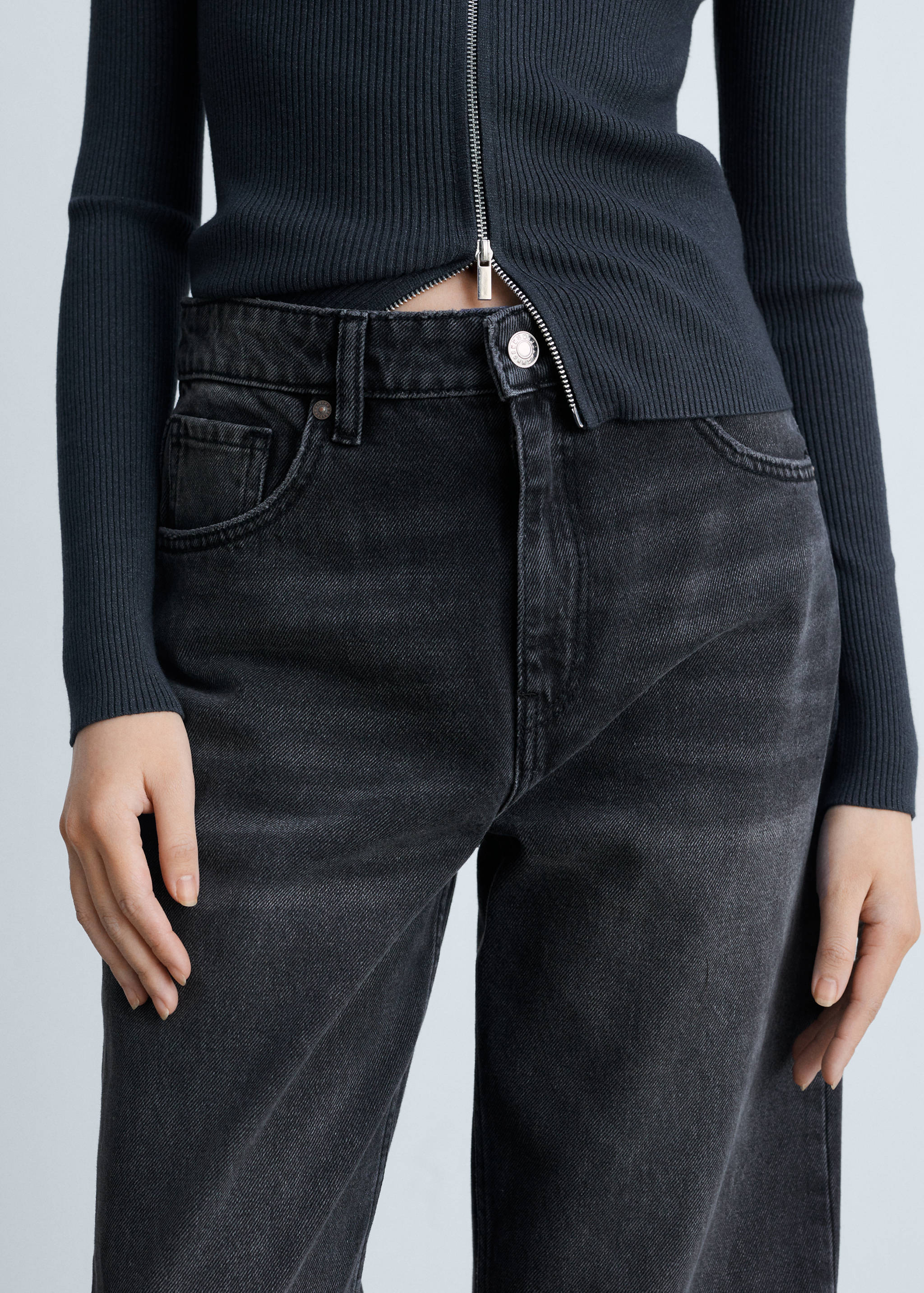 Miami medium-rise straight-fit jeans - Details of the article 6