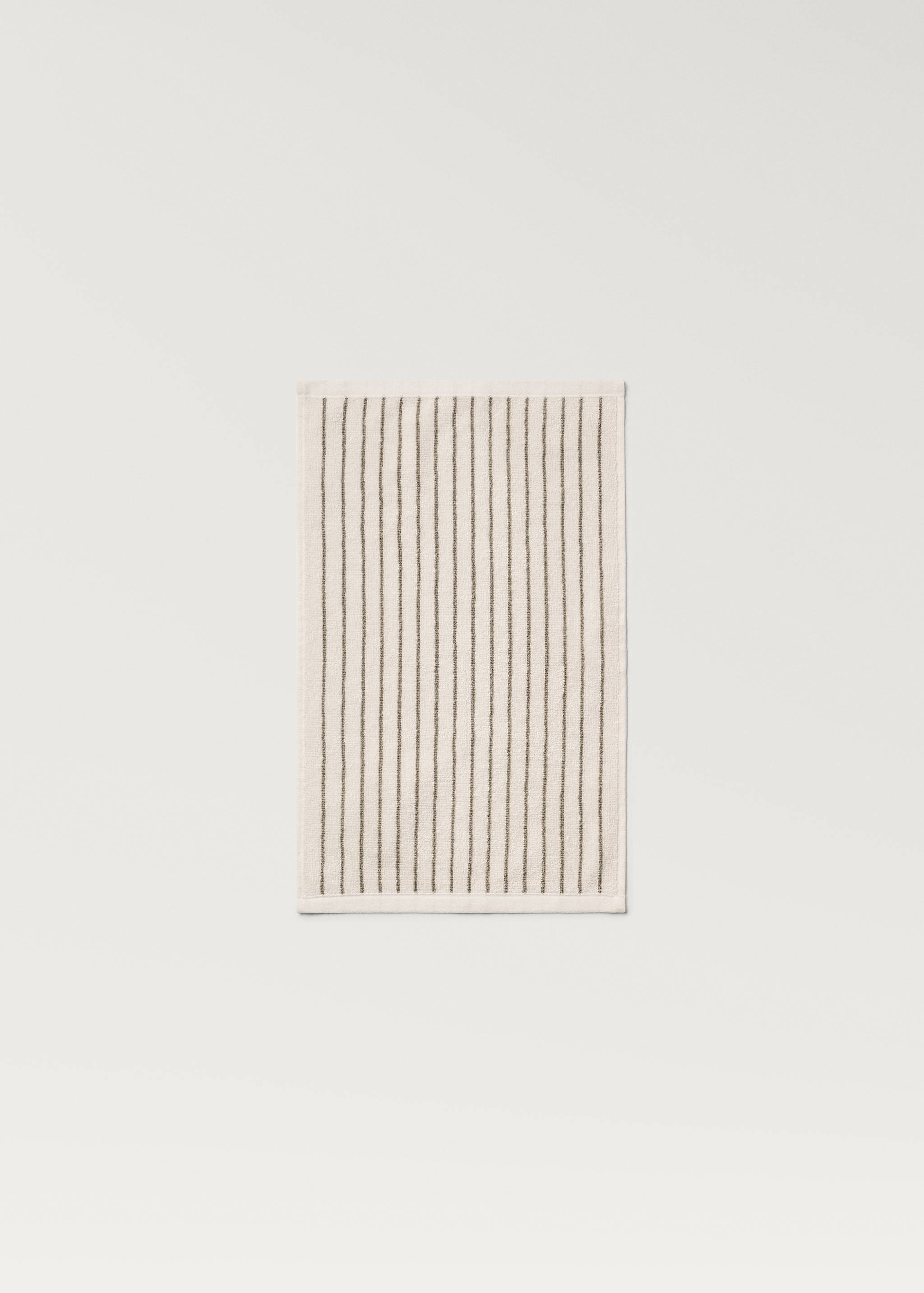Two-tone striped guest towel - Details of the article 4