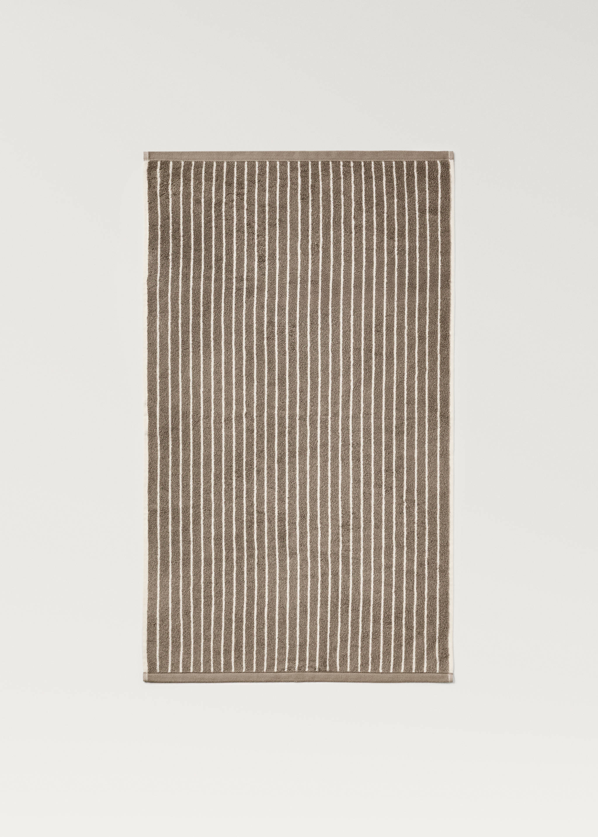 Randig handduk i två färger - Detaljer om artikeln 4