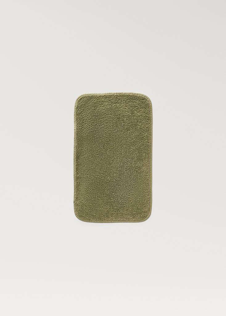Hand towel with dyed piece — Green