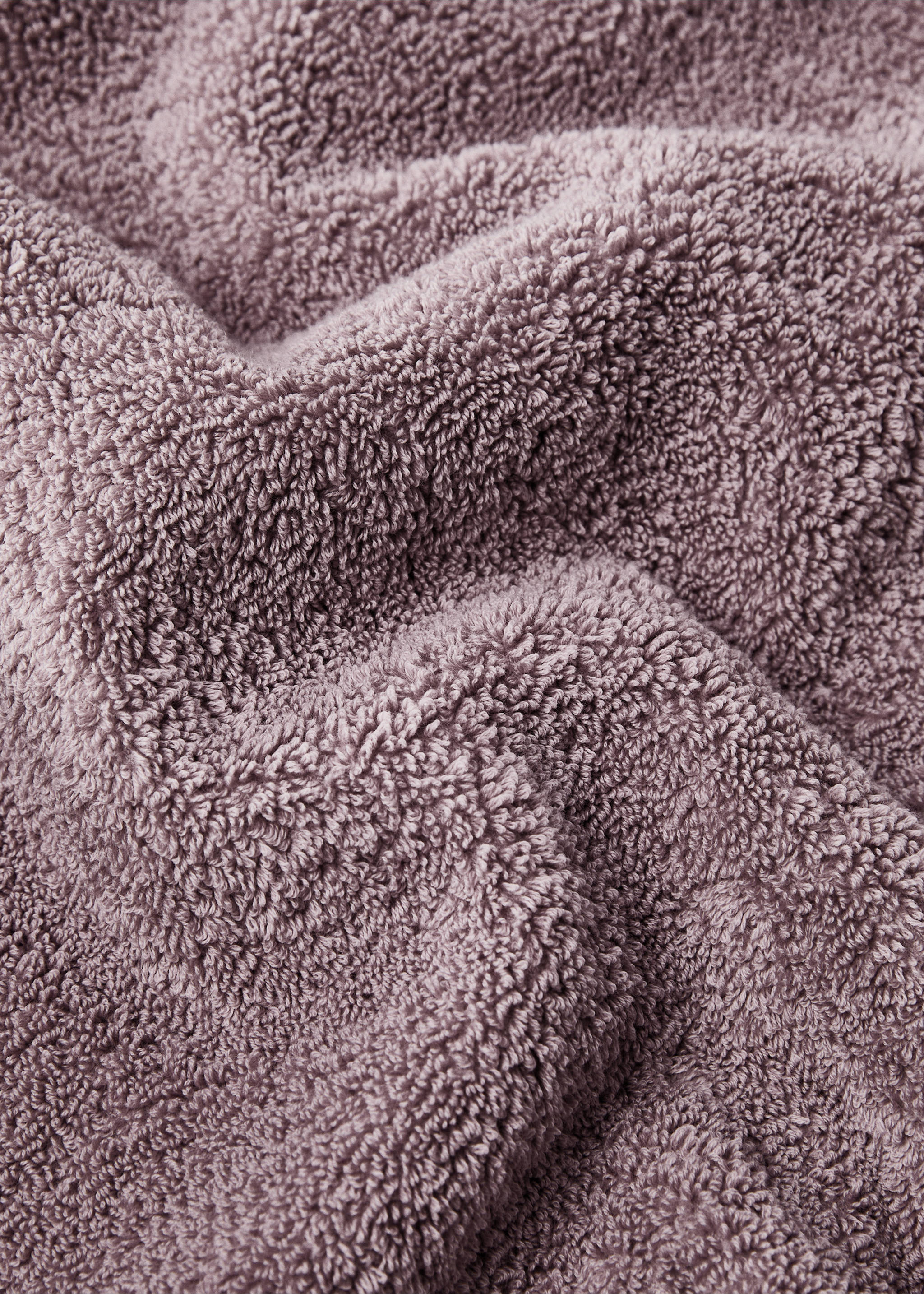 Hand towel with dyed piece - Details of the article 3, Plum. Ref: 87003330-00.