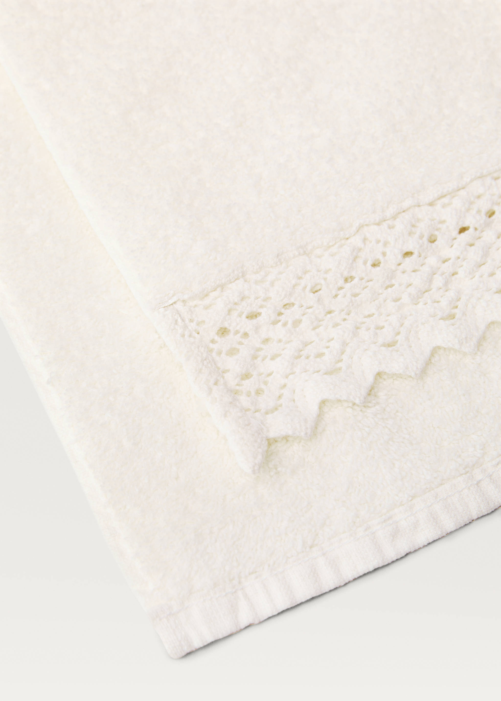 Hand towel with lace - Details of the article 1