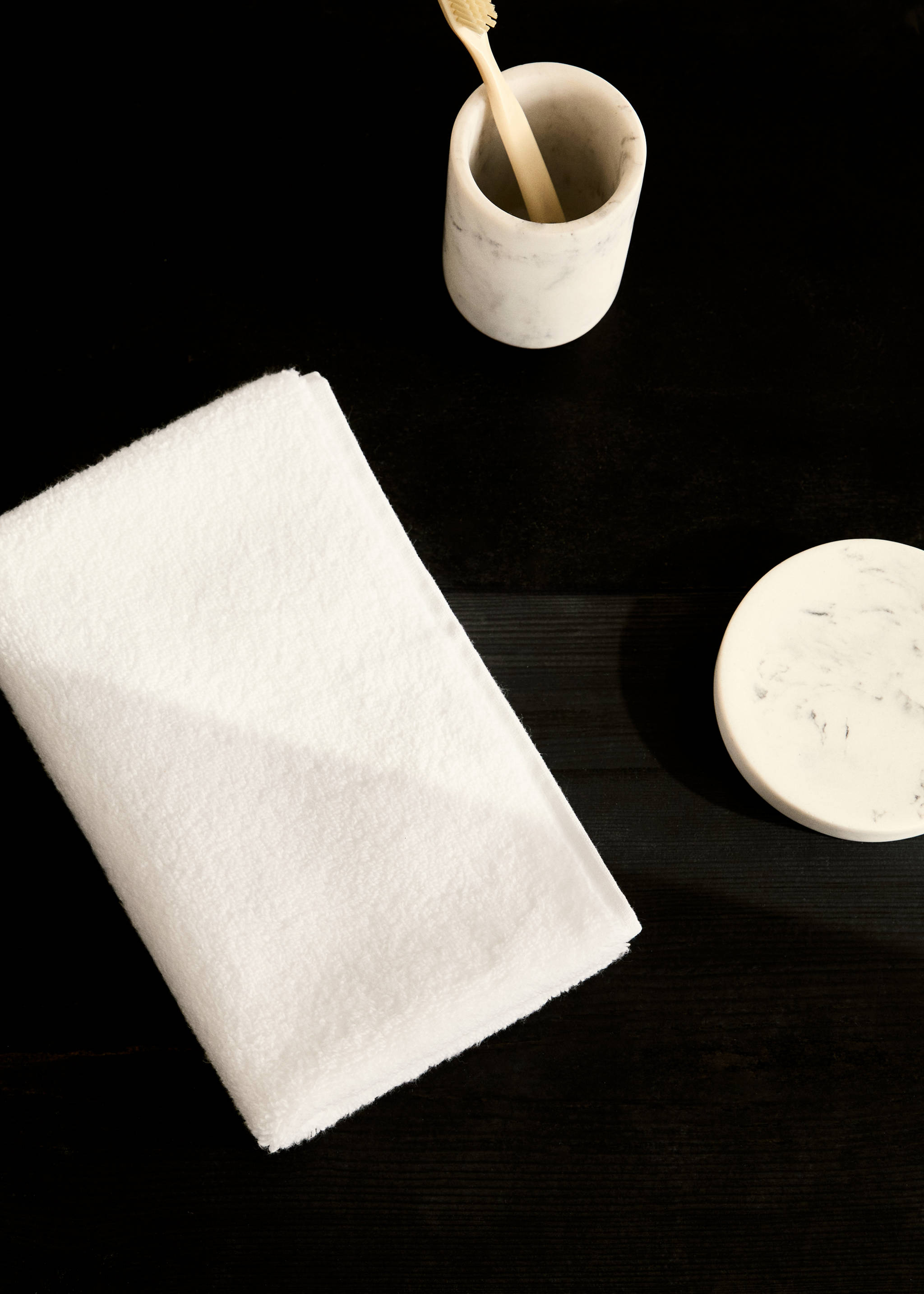 Extra-soft hand towel - General plane