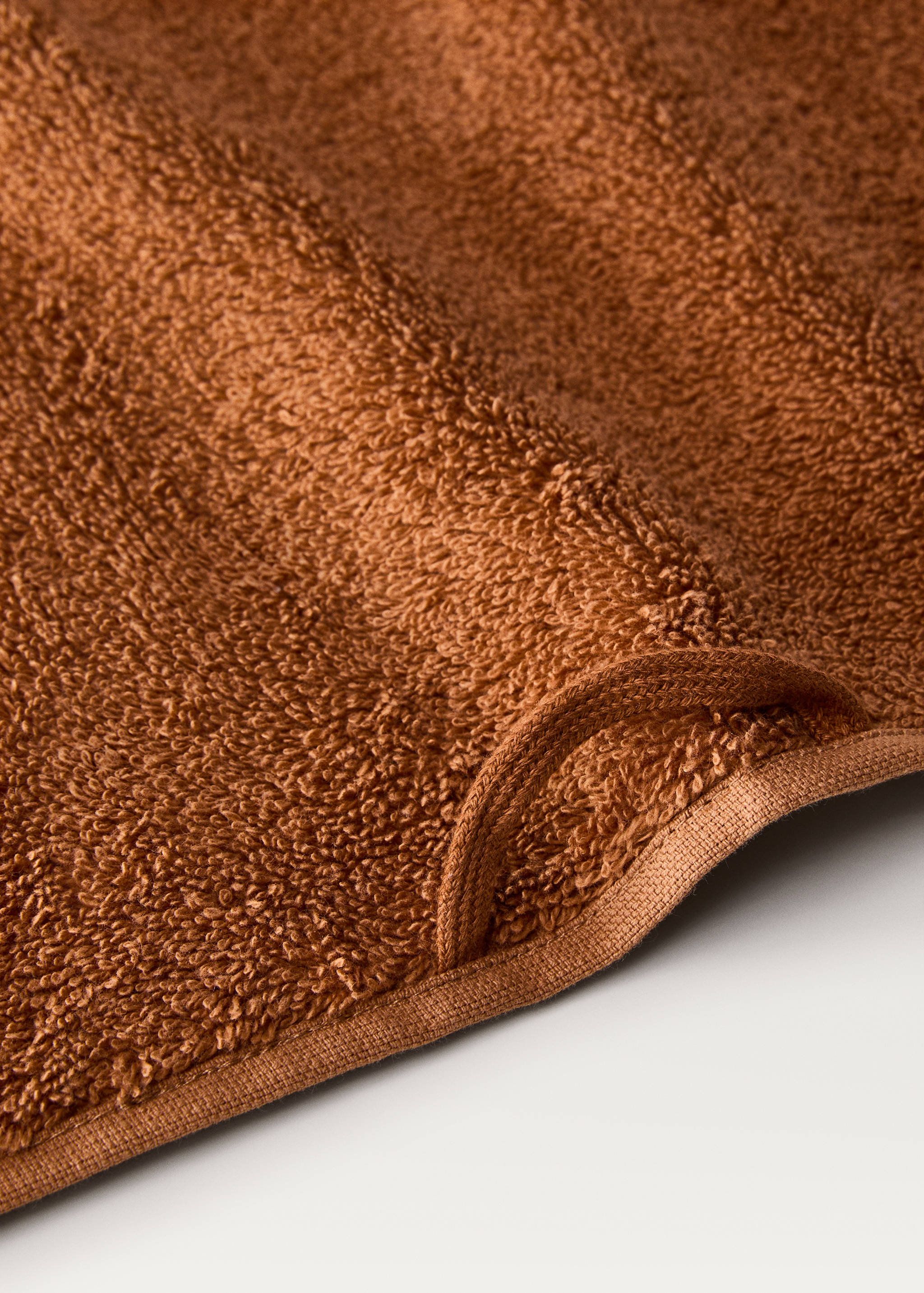 Soft cotton washbasin towel - Details of the article 2