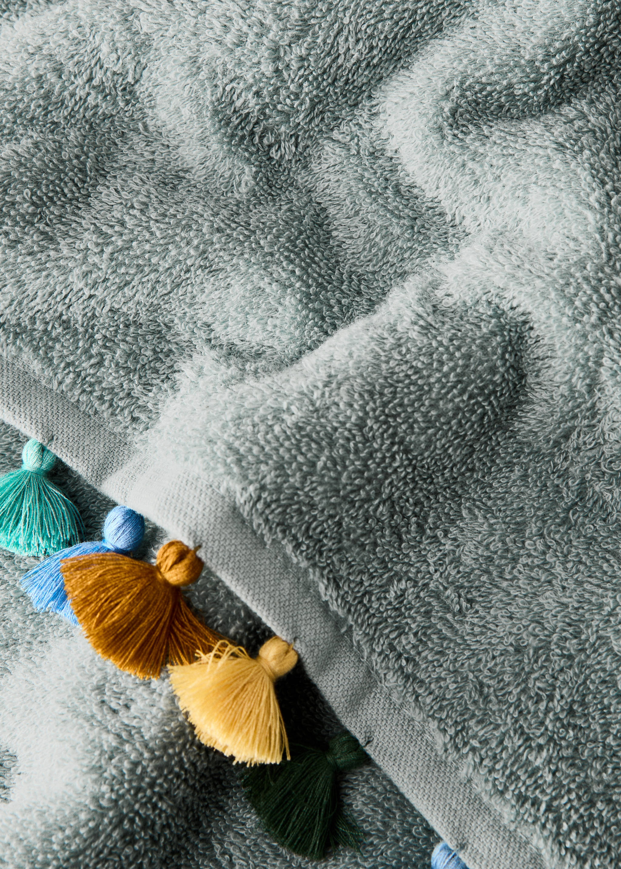 Serviette de toilette enfant coton pompons multicolores - Détail de l'article 3