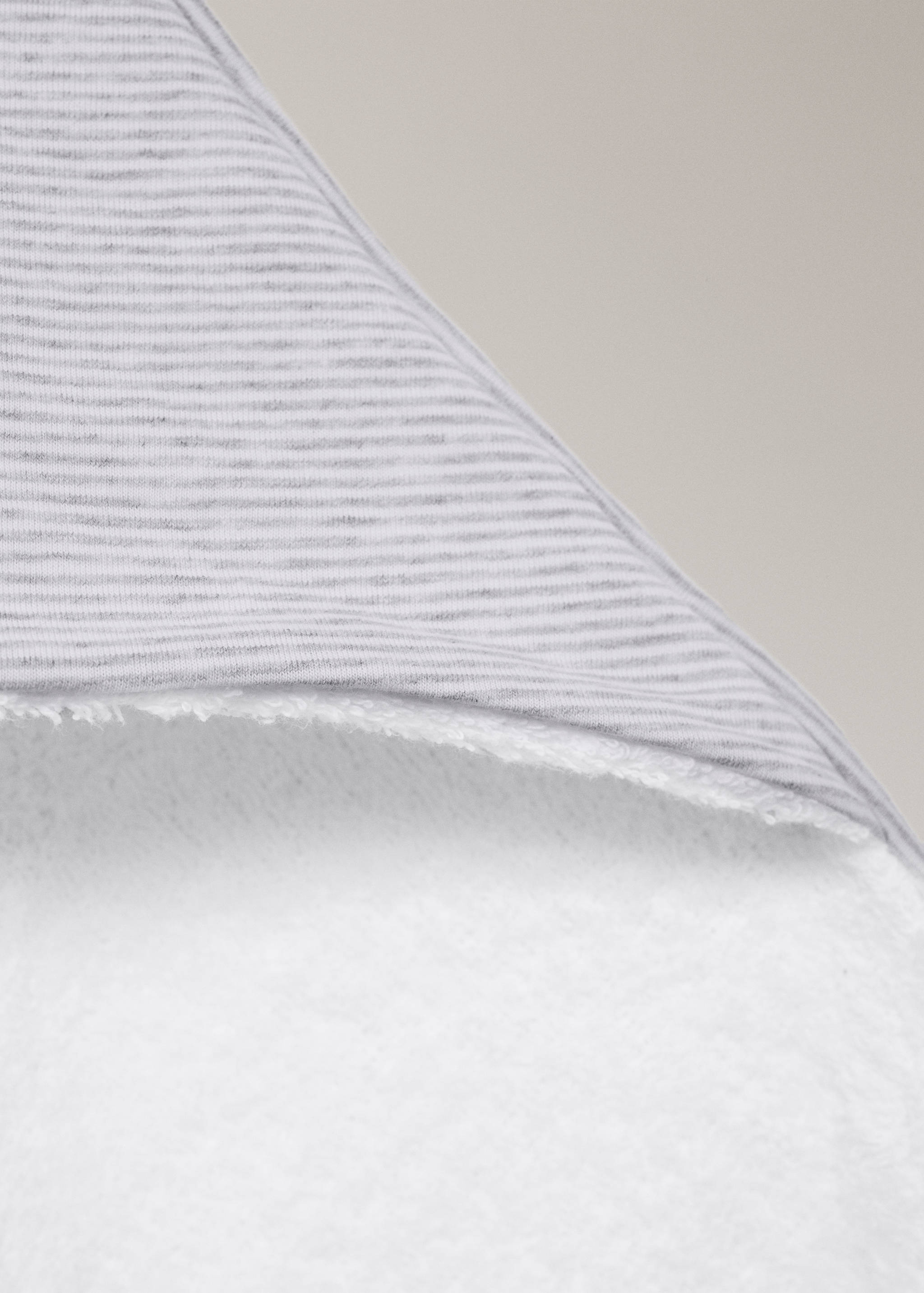 Dvobojna prugasta dječja pelerina za kupanje - Detalji artikla 2