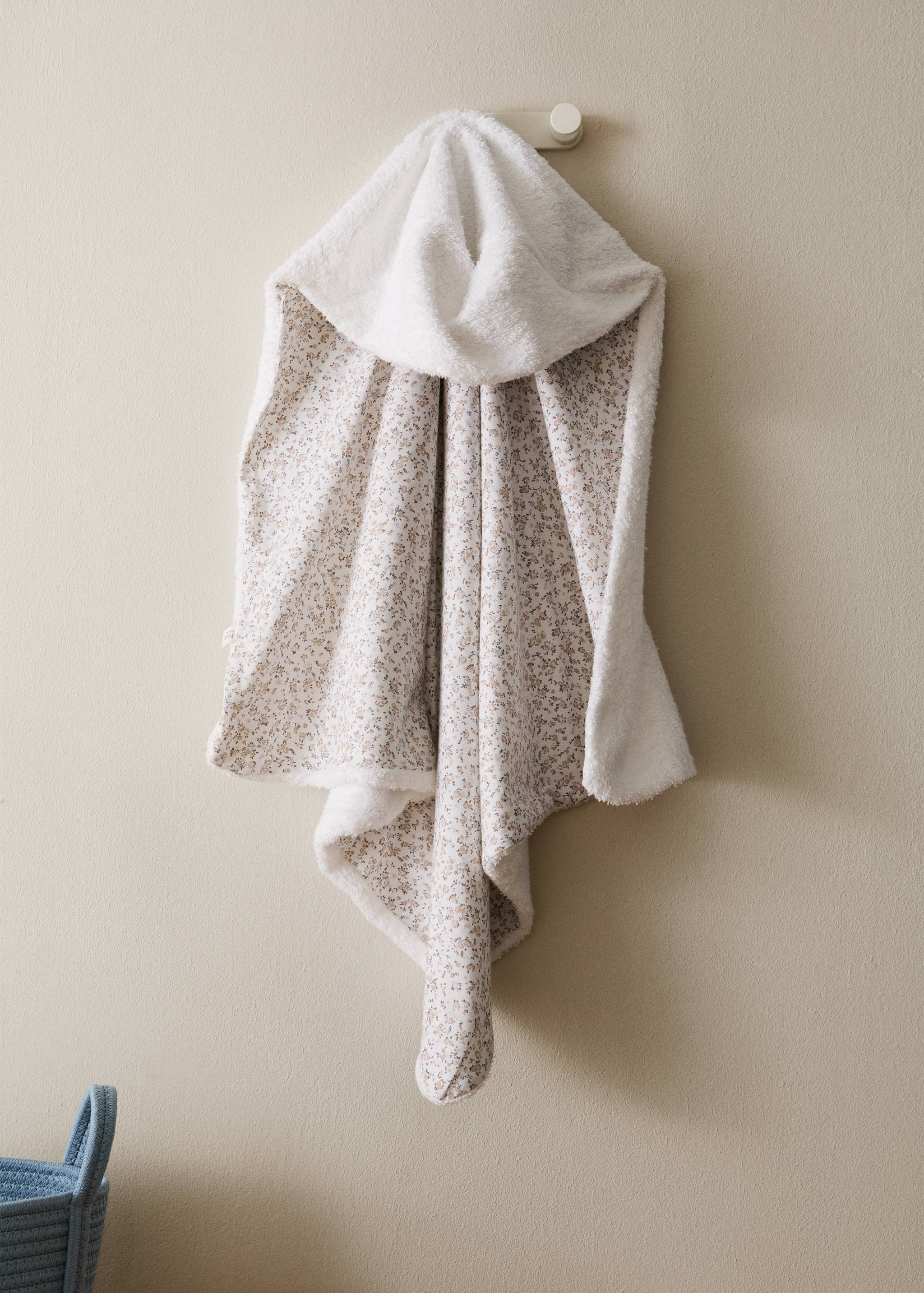 Children’s bath cape with mini-flower print - General plane