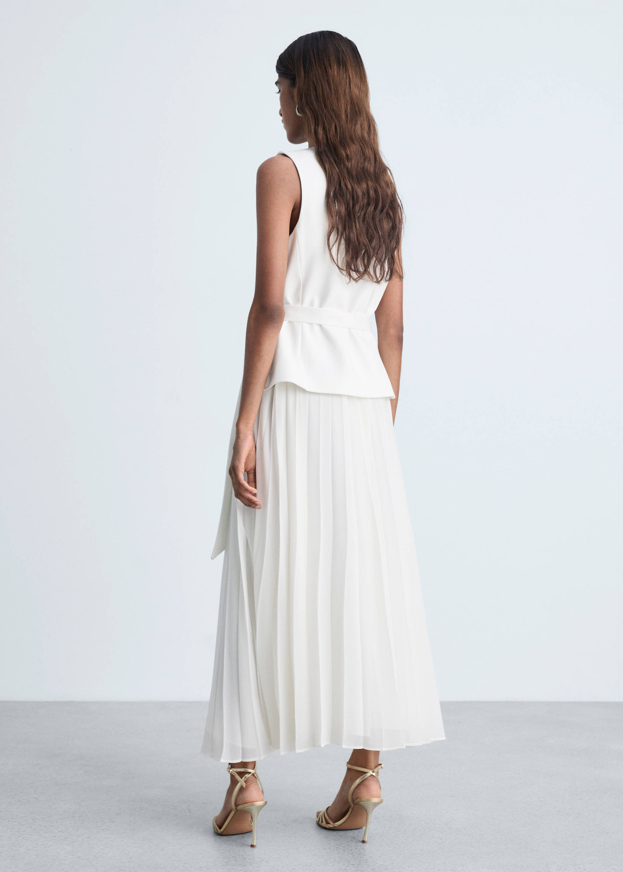 Vestido chaleco combinado - Reverso del artículo