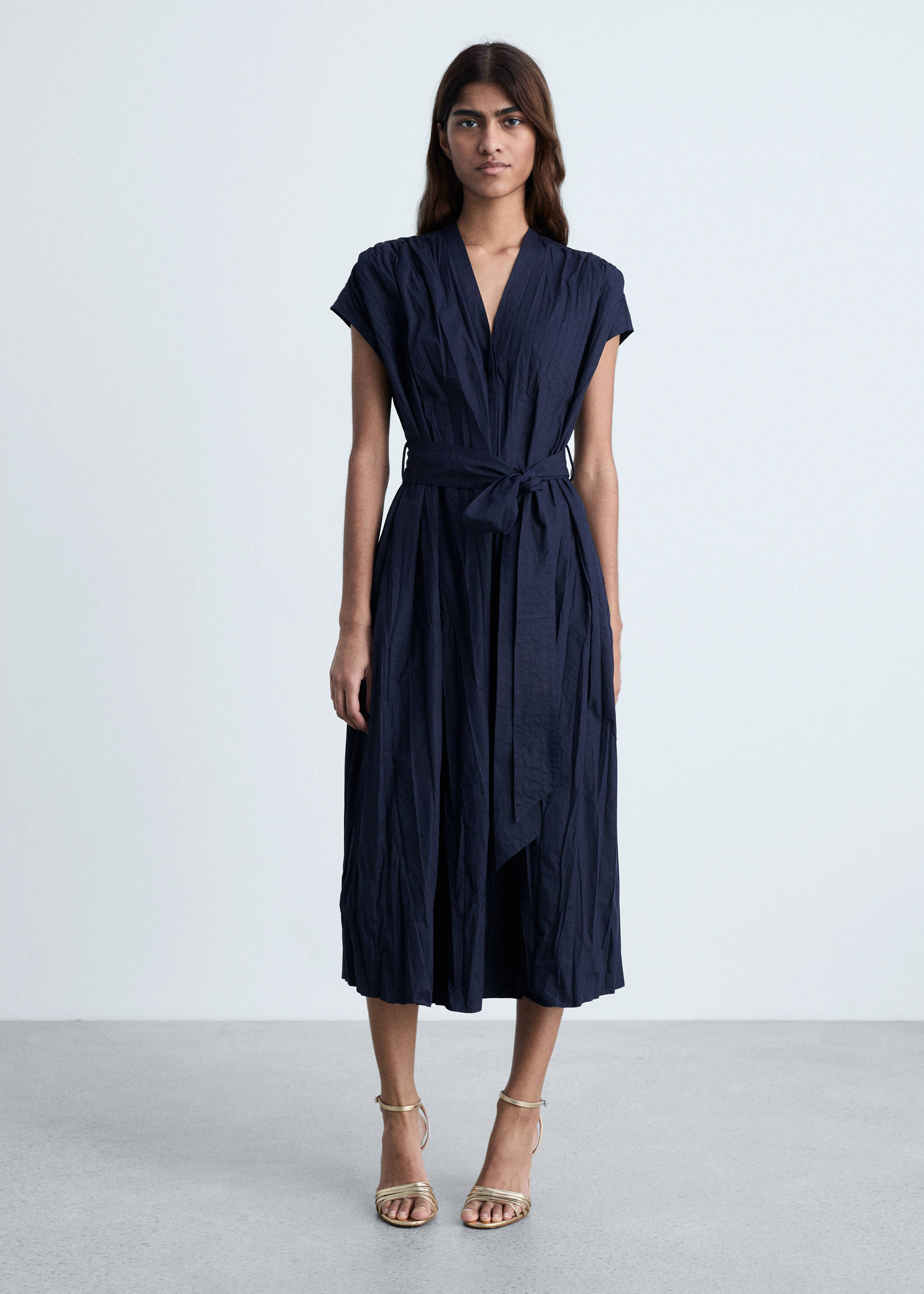 Textured bow dress - General plane