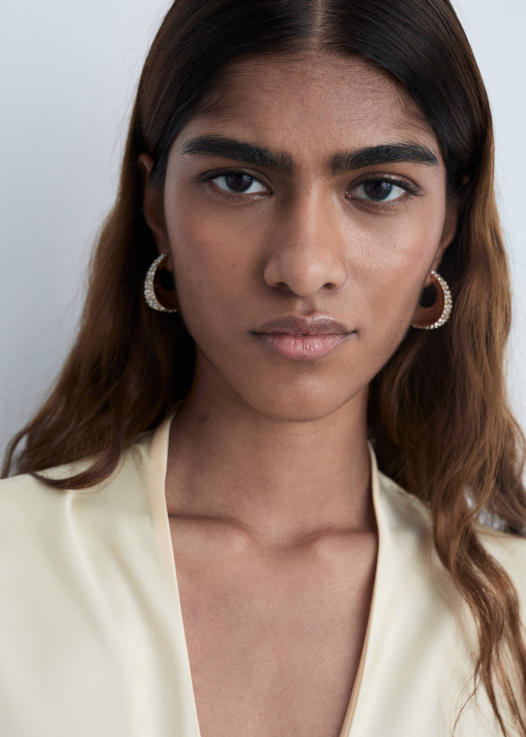 Robe col V à manches évasées - Détail de l'article 1