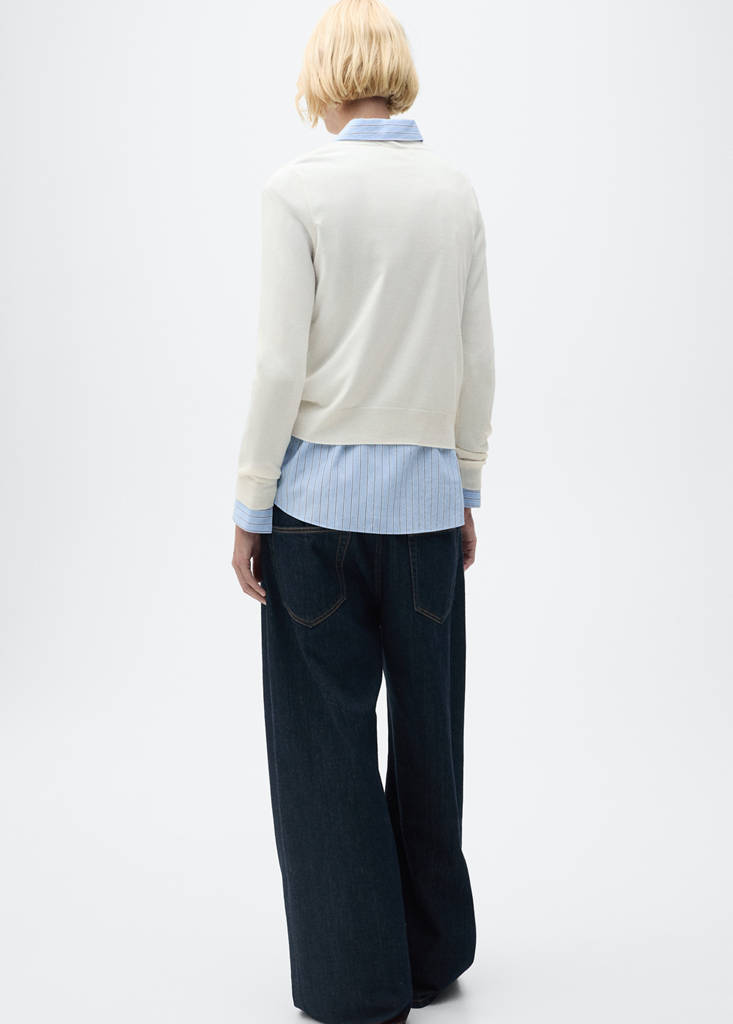 V-neck knit sweater — Ecru