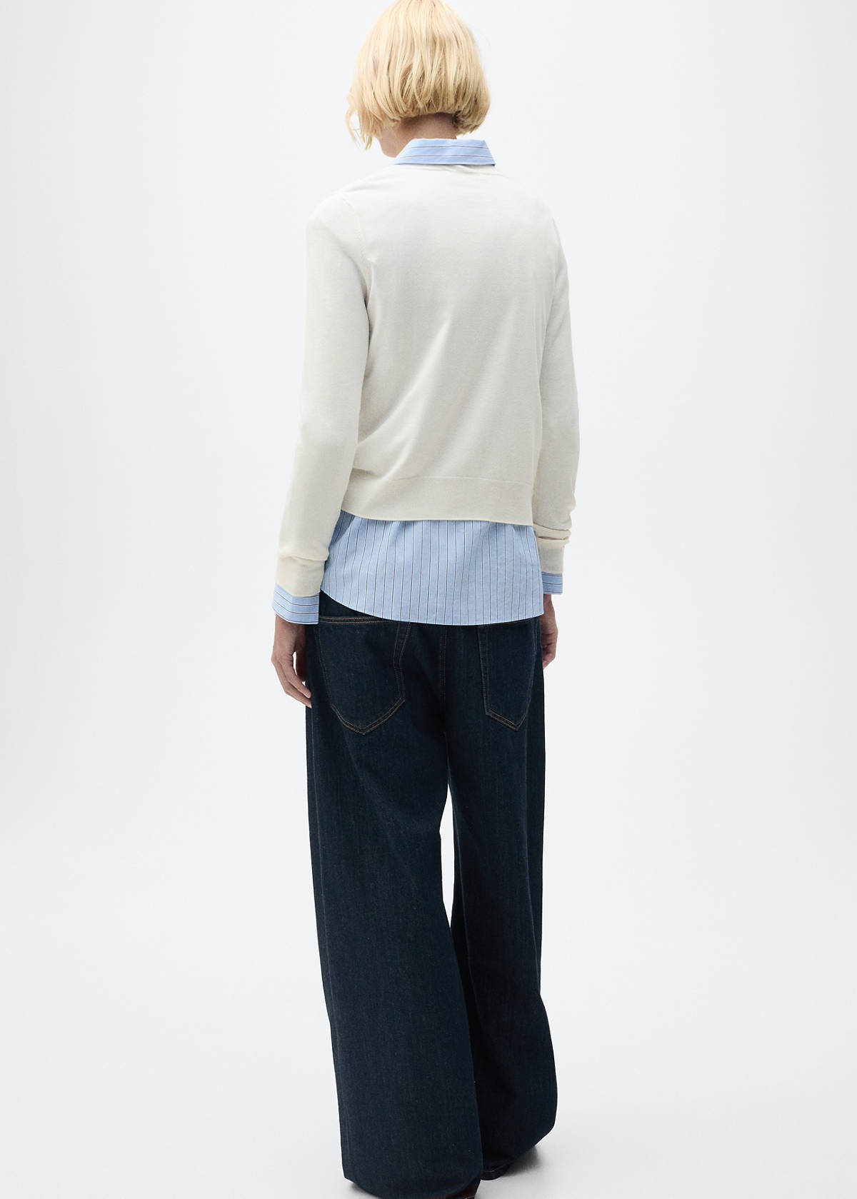 V-neck knit sweater — Ecru