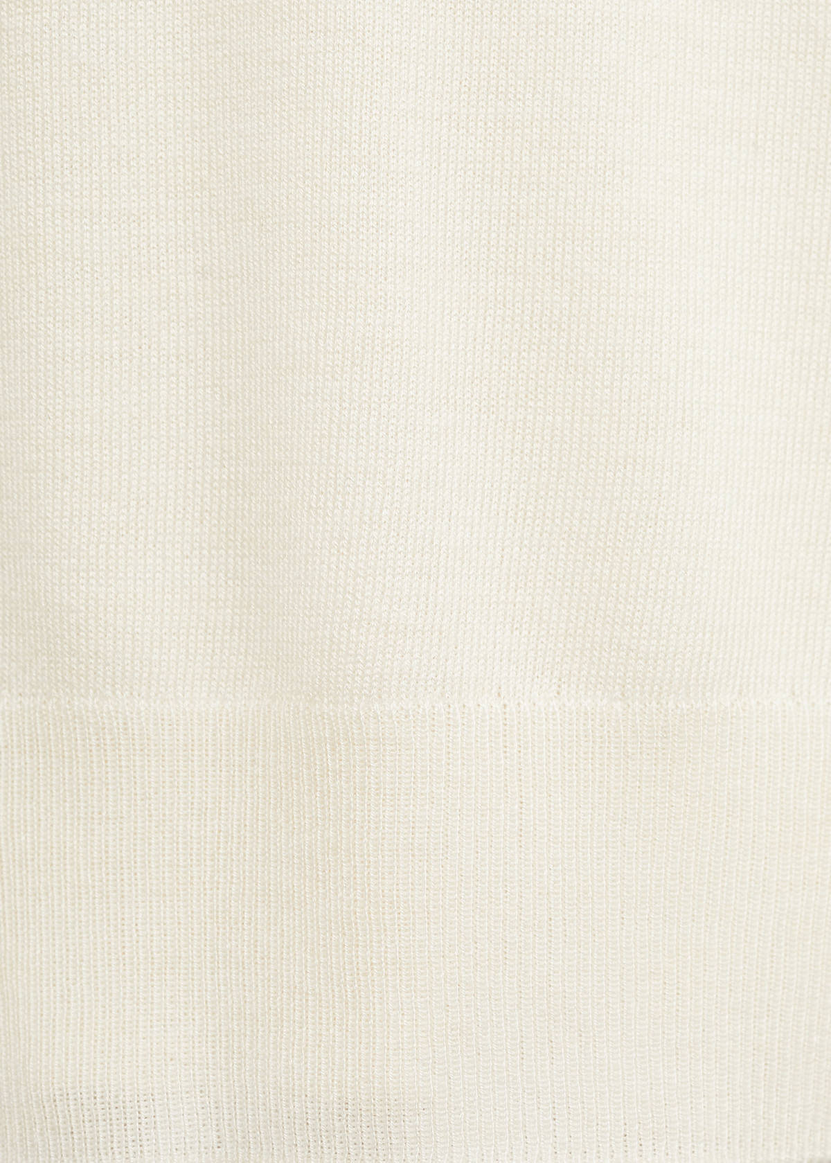 V-neck knit sweater — Ecru