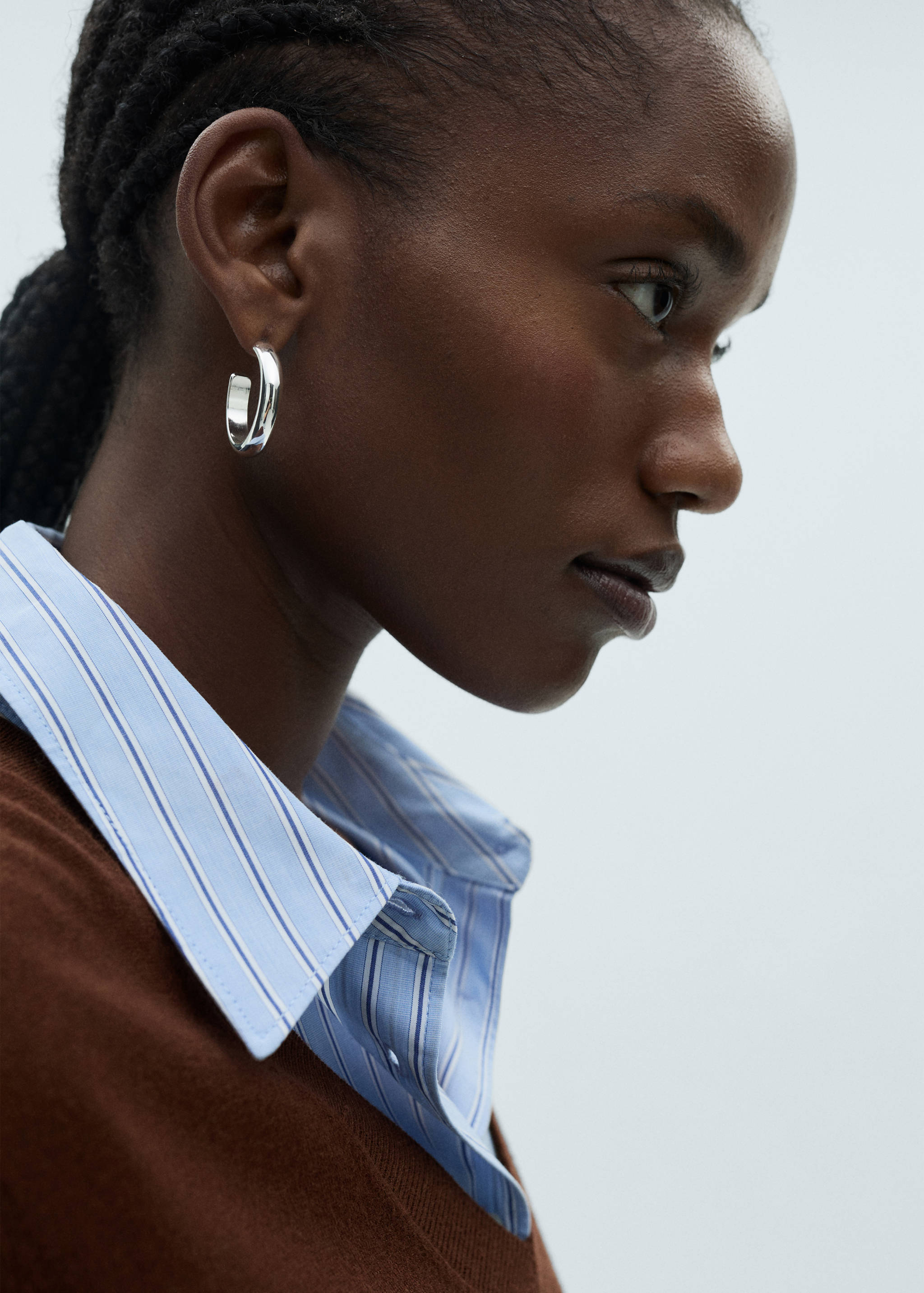 V-neck knit sweater - Details of the article 4