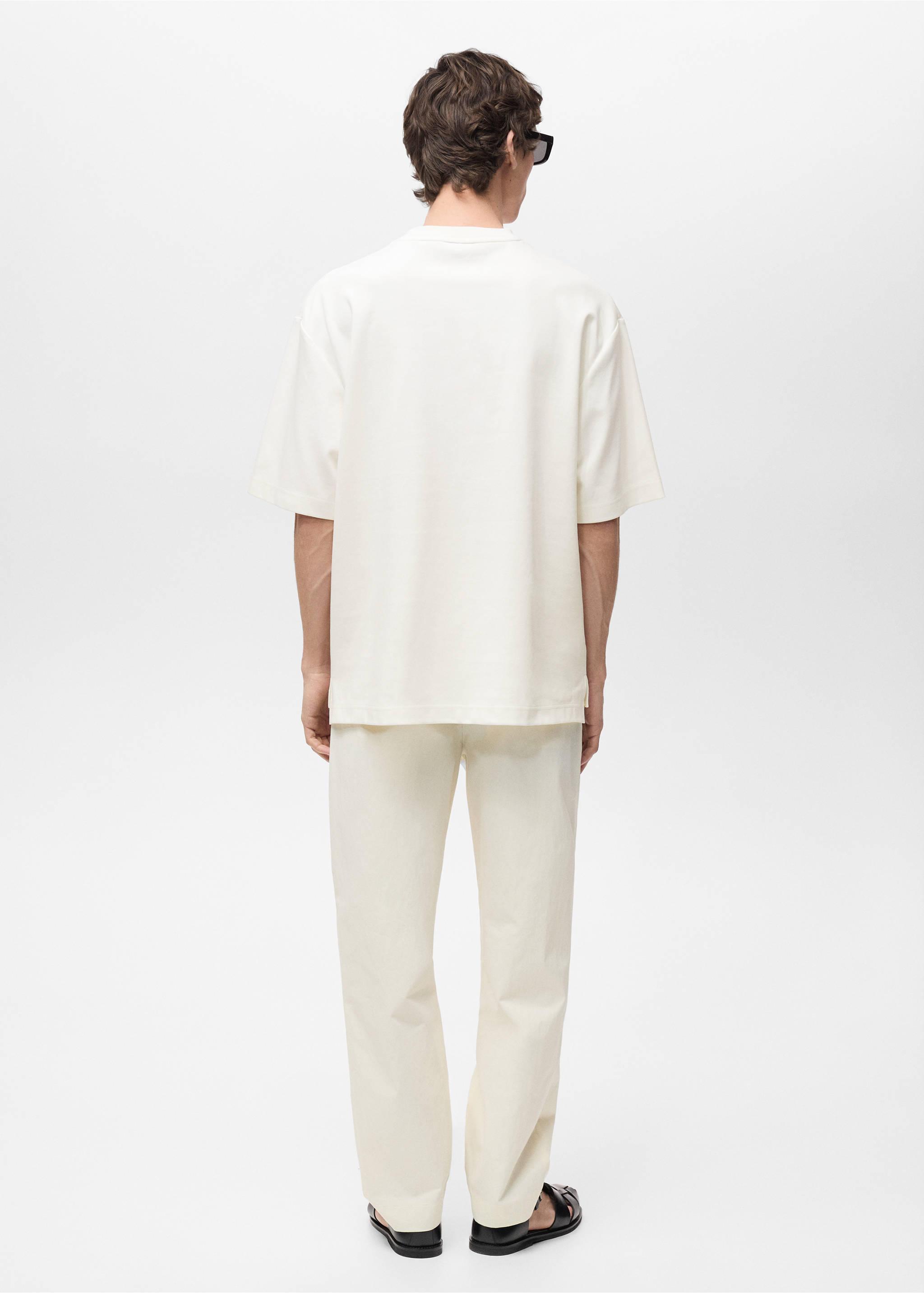 Oversized t-shirt with pocket - Reverse of the article, Off White. Ref: 87004407-00.