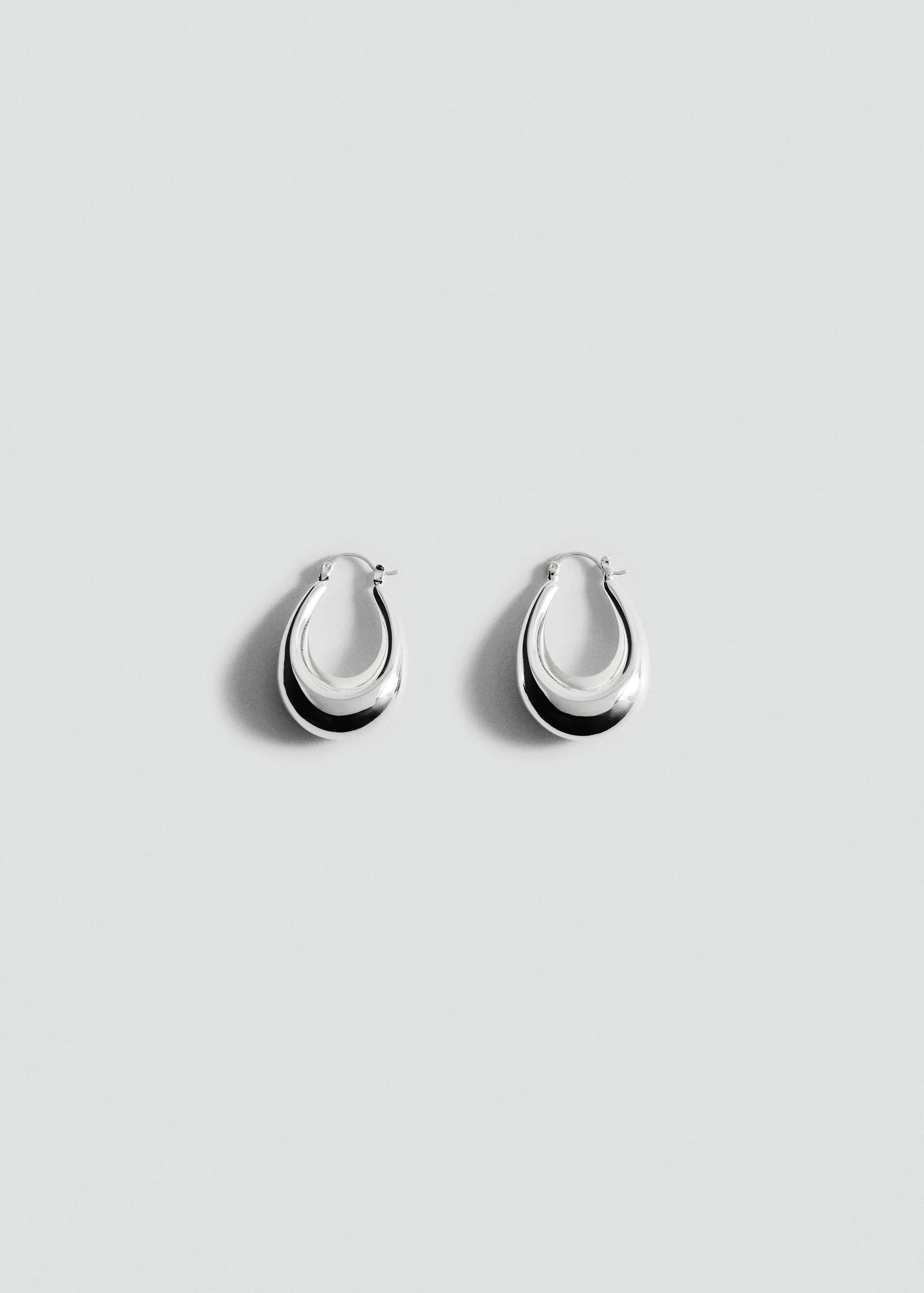 Pendientes aros ovalados - Artículo sin modelo
