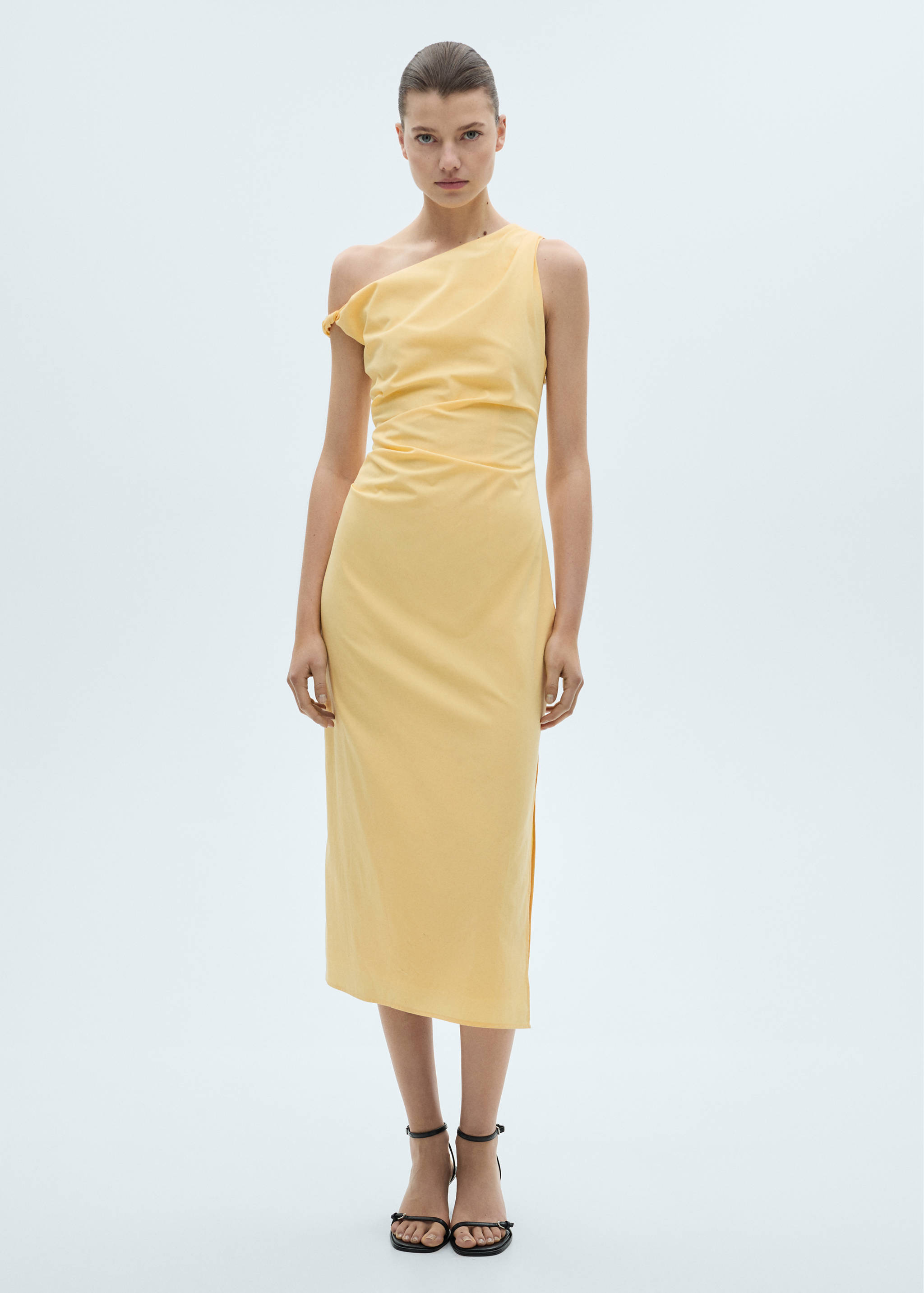 Robe midi asymétrique drapée - Plan général