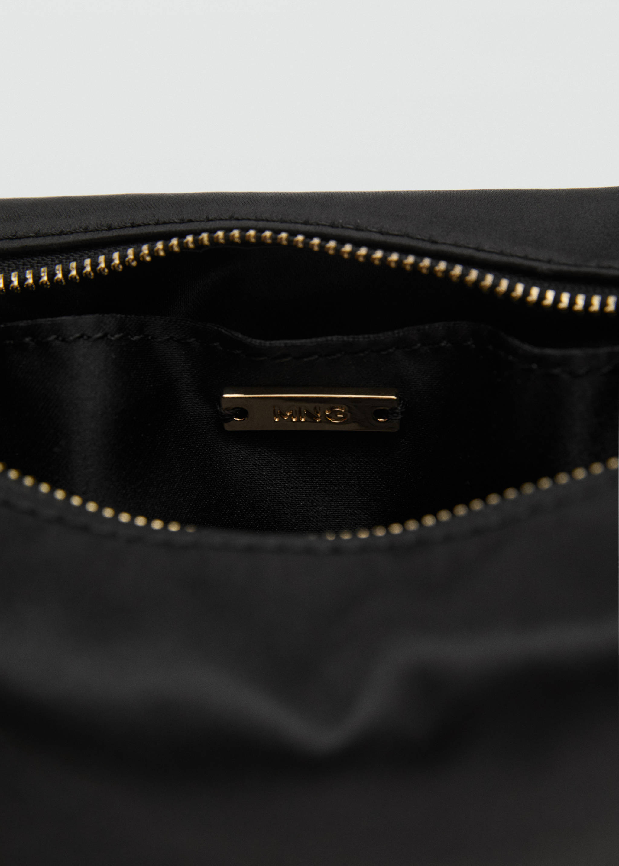 Satin handbag - Details of the article 2