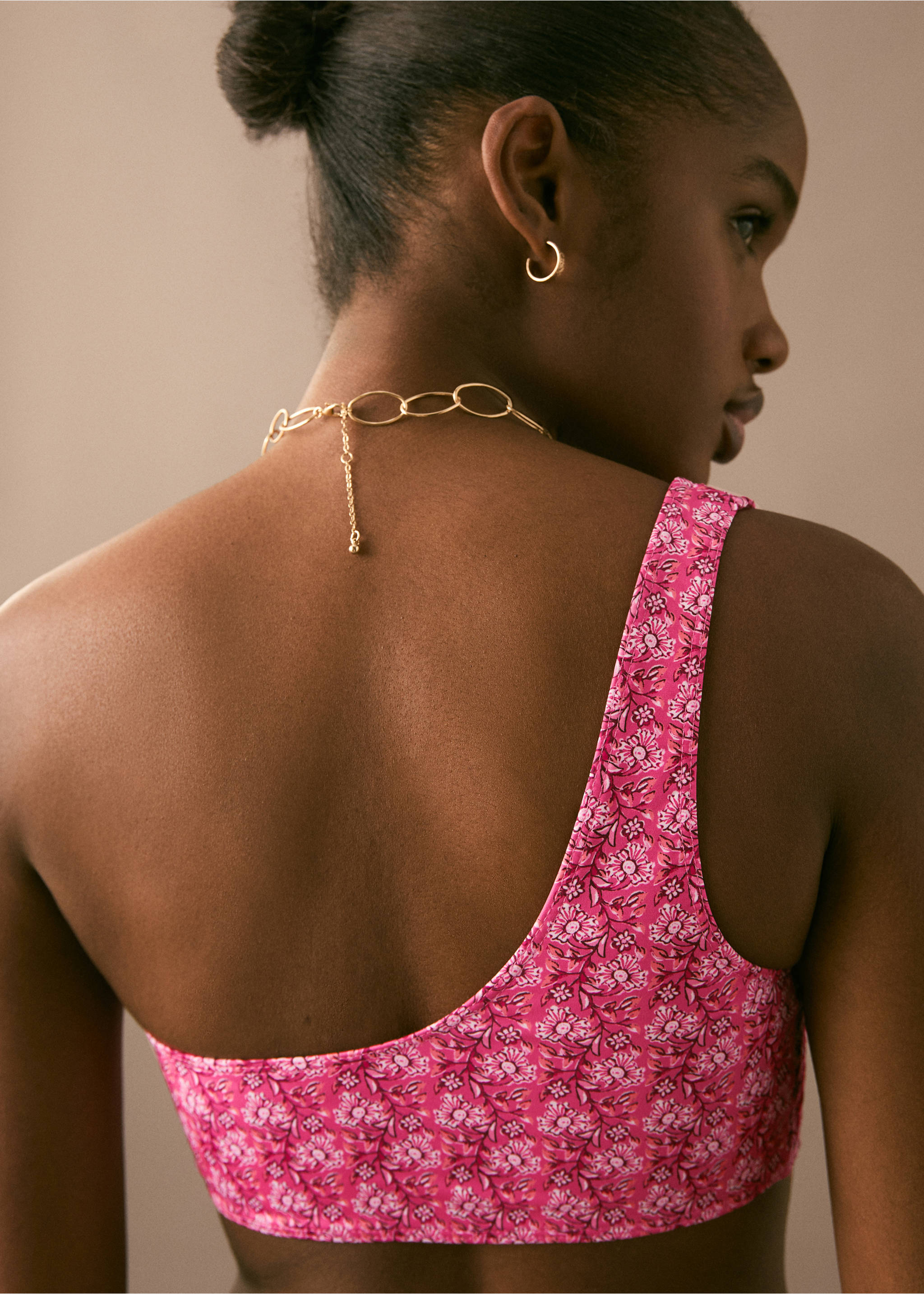 Asymmetrical printed bikini - Details of the article 3, Pastel Pink. Ref: 87005751-00.