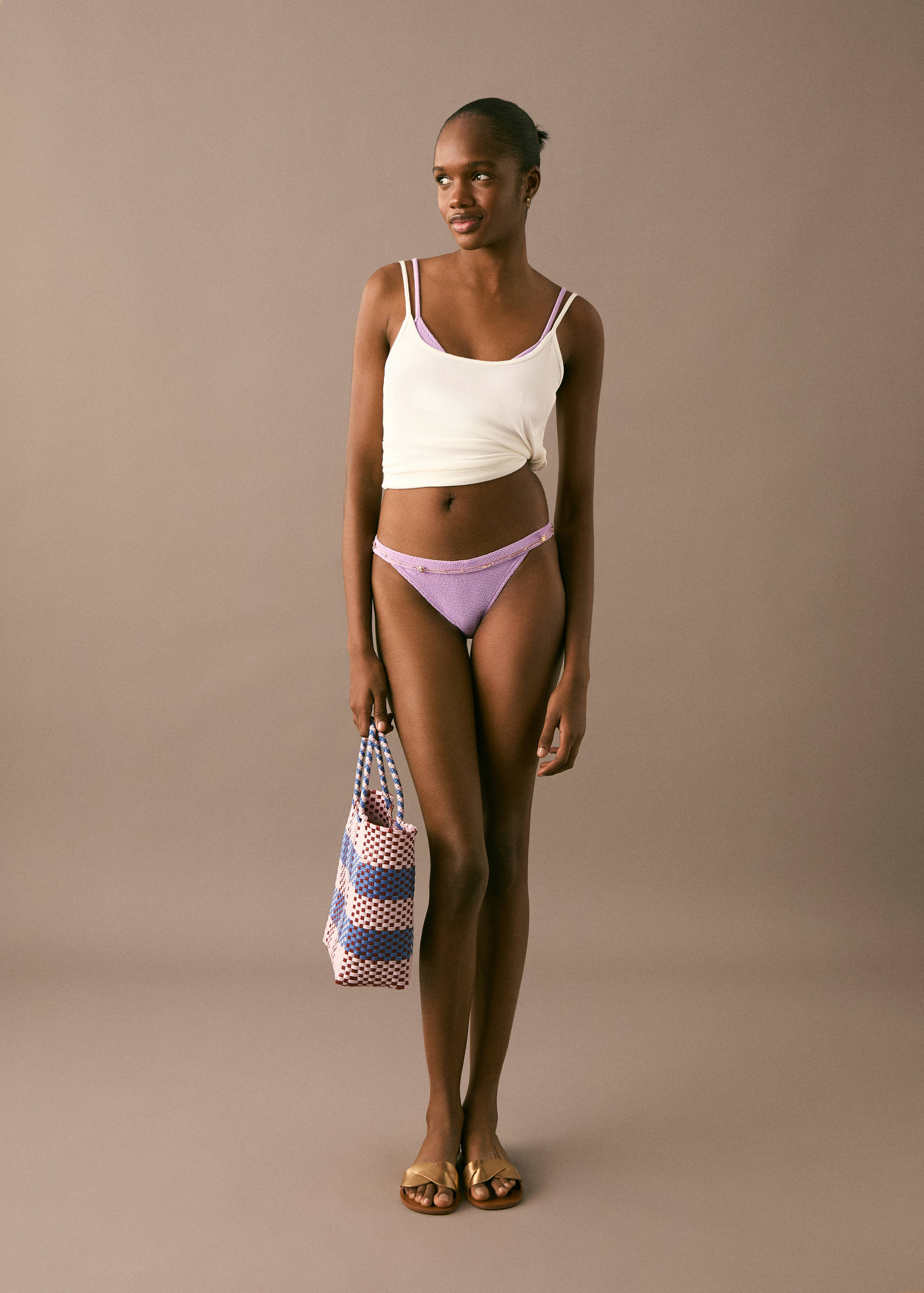 Бикини с фактурной выделкой - Деталь изделия 2