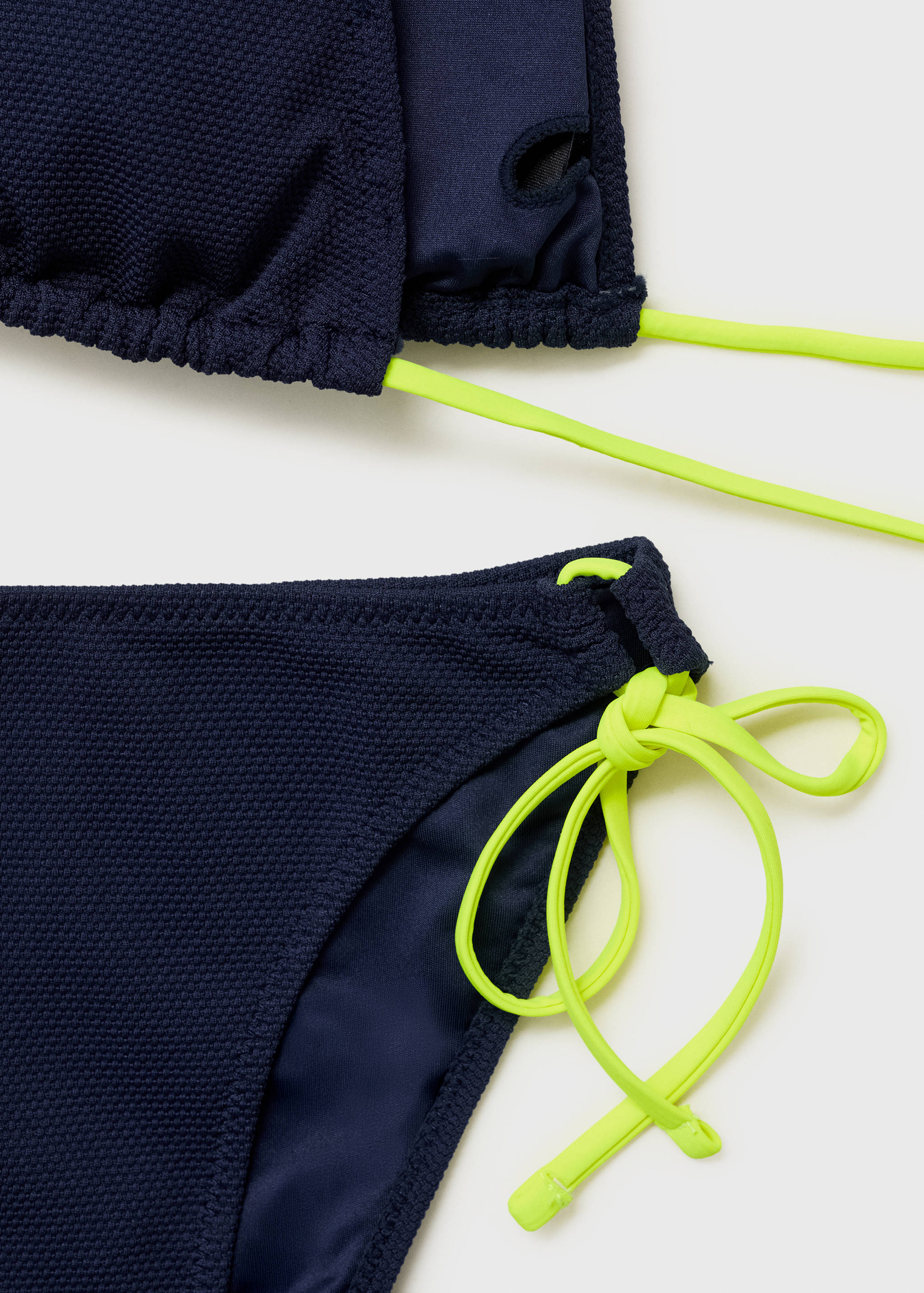 Two-tone bikini - Details of the article 0