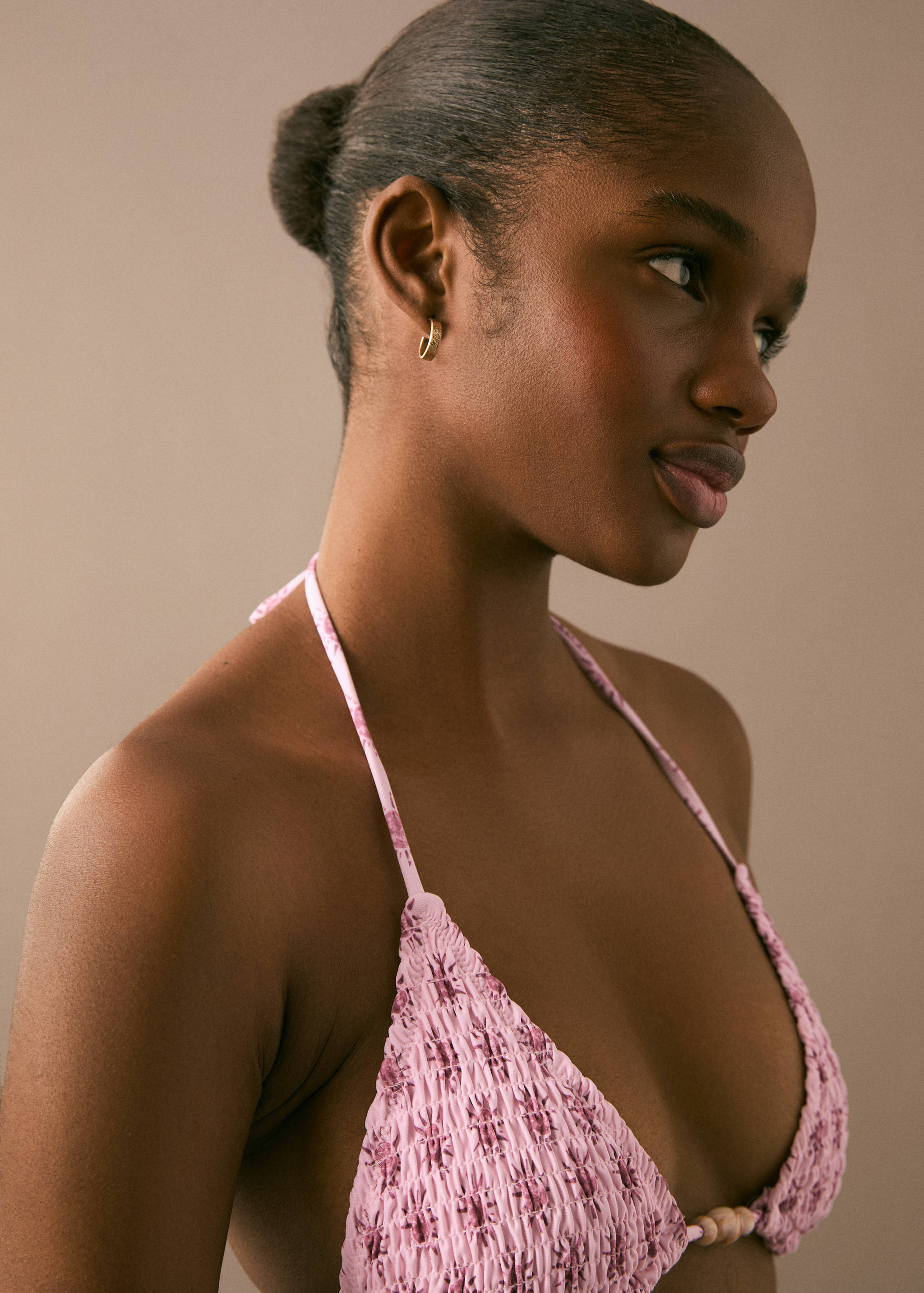 Бикини с принтом и помпонами - Деталь изделия 1