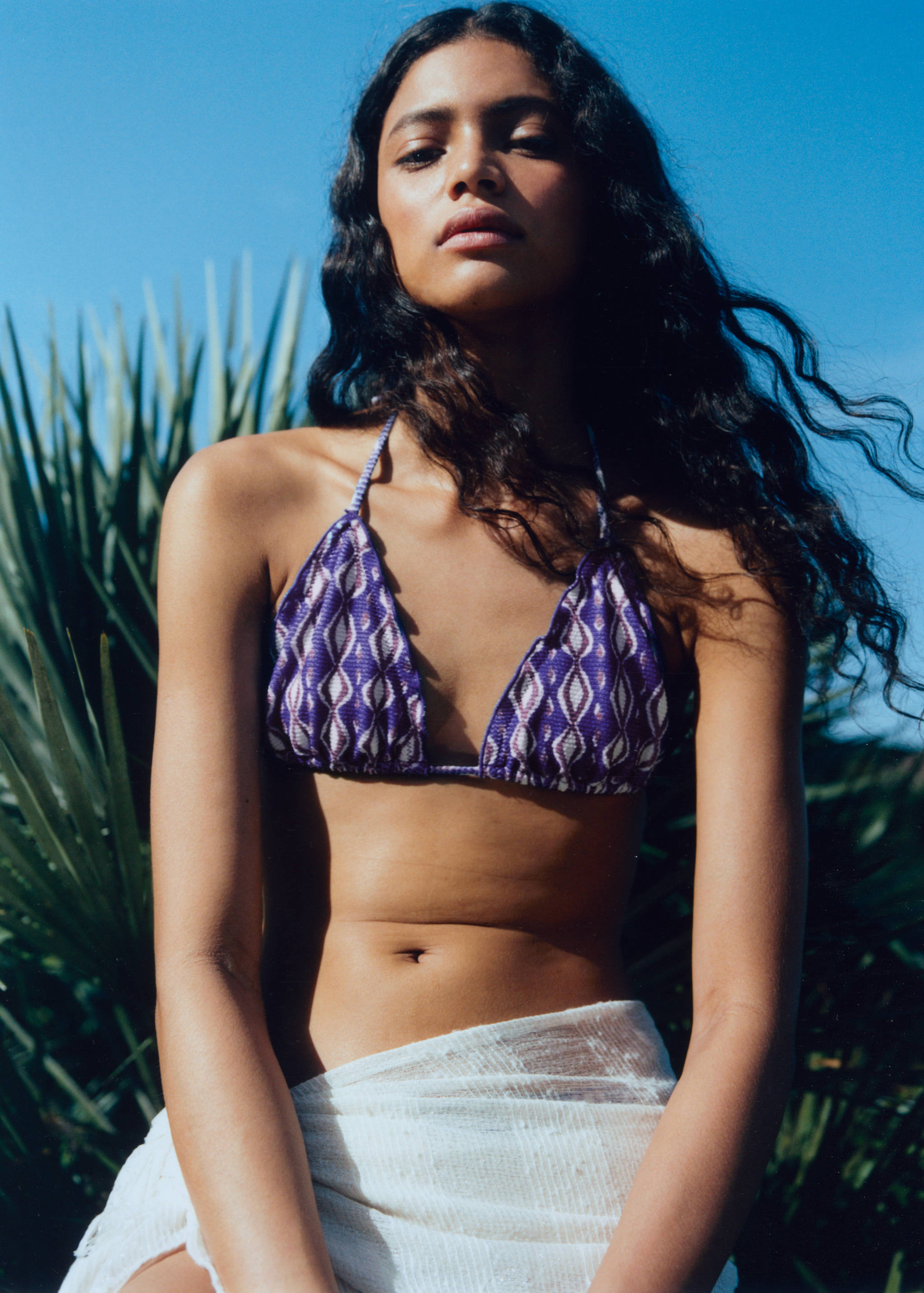 Bikini with printed trim - Details of the article 5