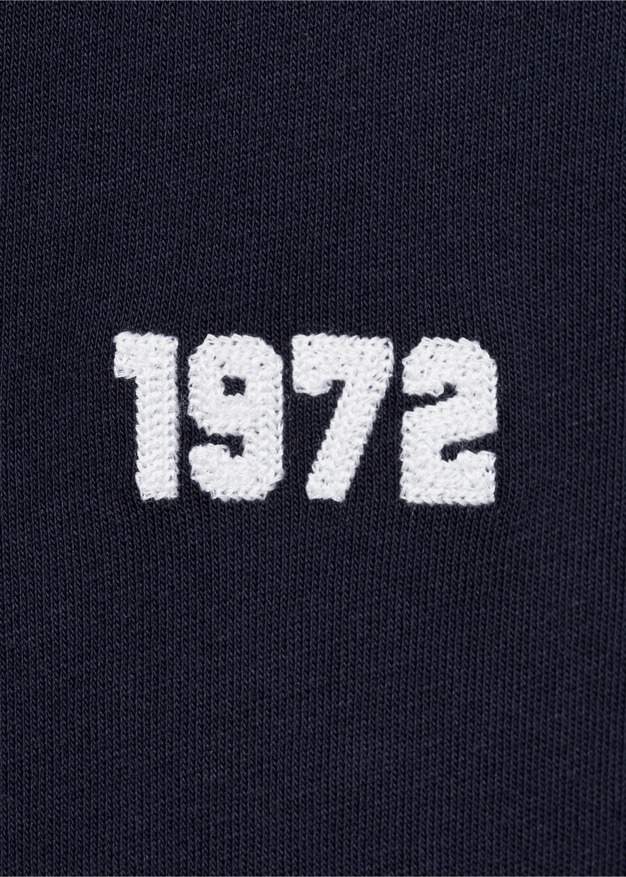 Geborduurd katoenen T-shirt - Detail van het artikel 8, Donkermarine. Ref: 87005942-00.