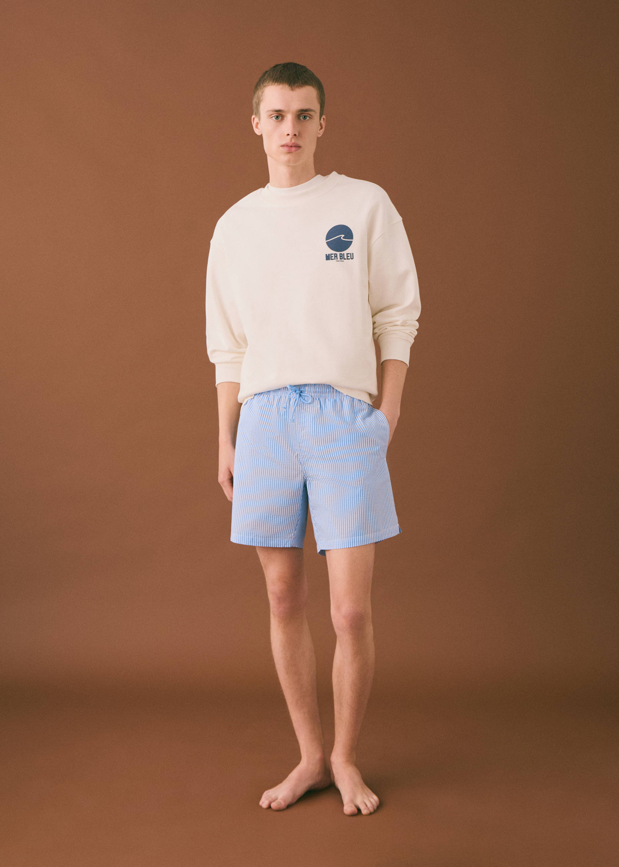 Плавательные шорты со шнурком и полосками - Деталь изделия 2