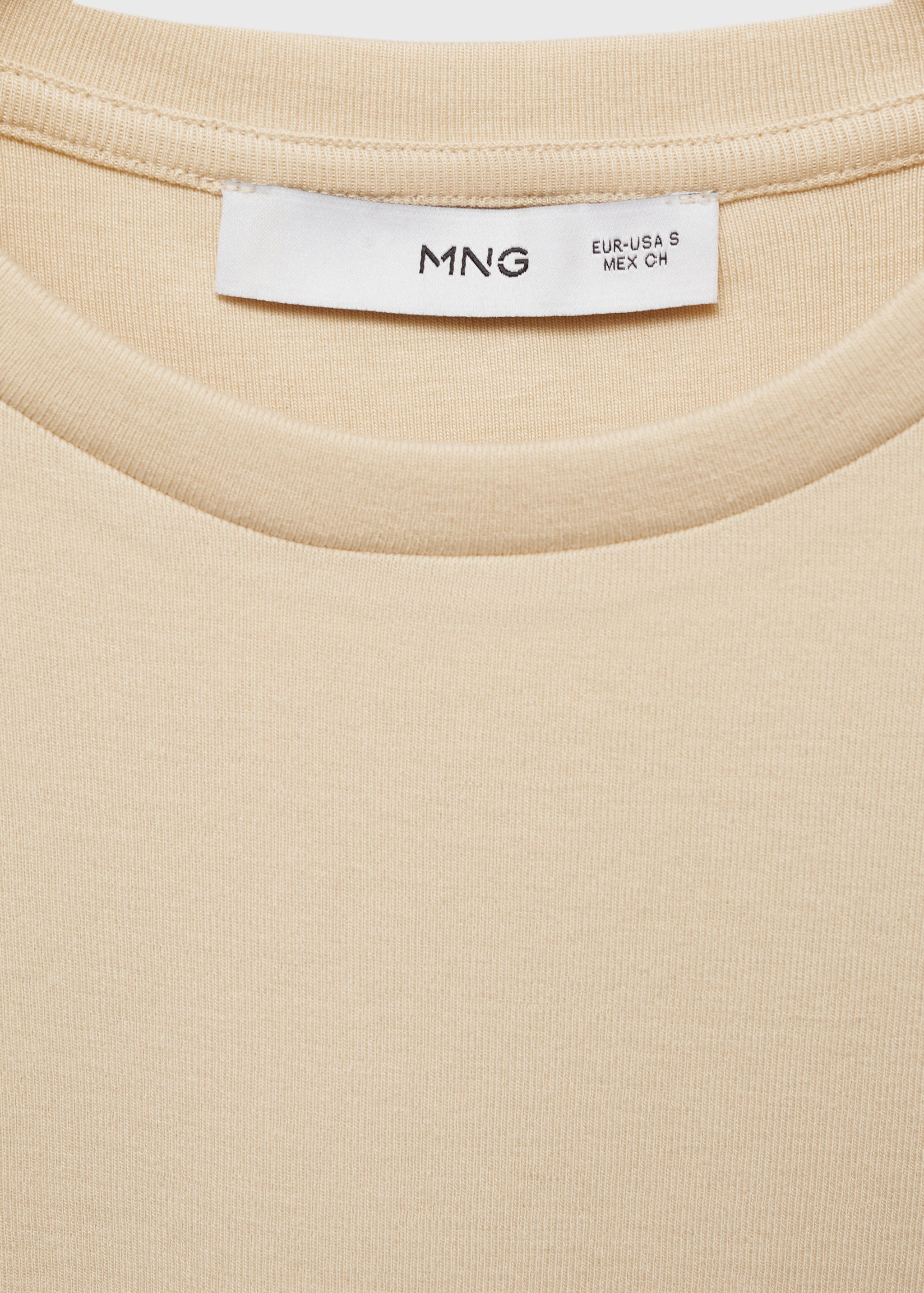 Fitted cropped t-shirt - Details of the article 8