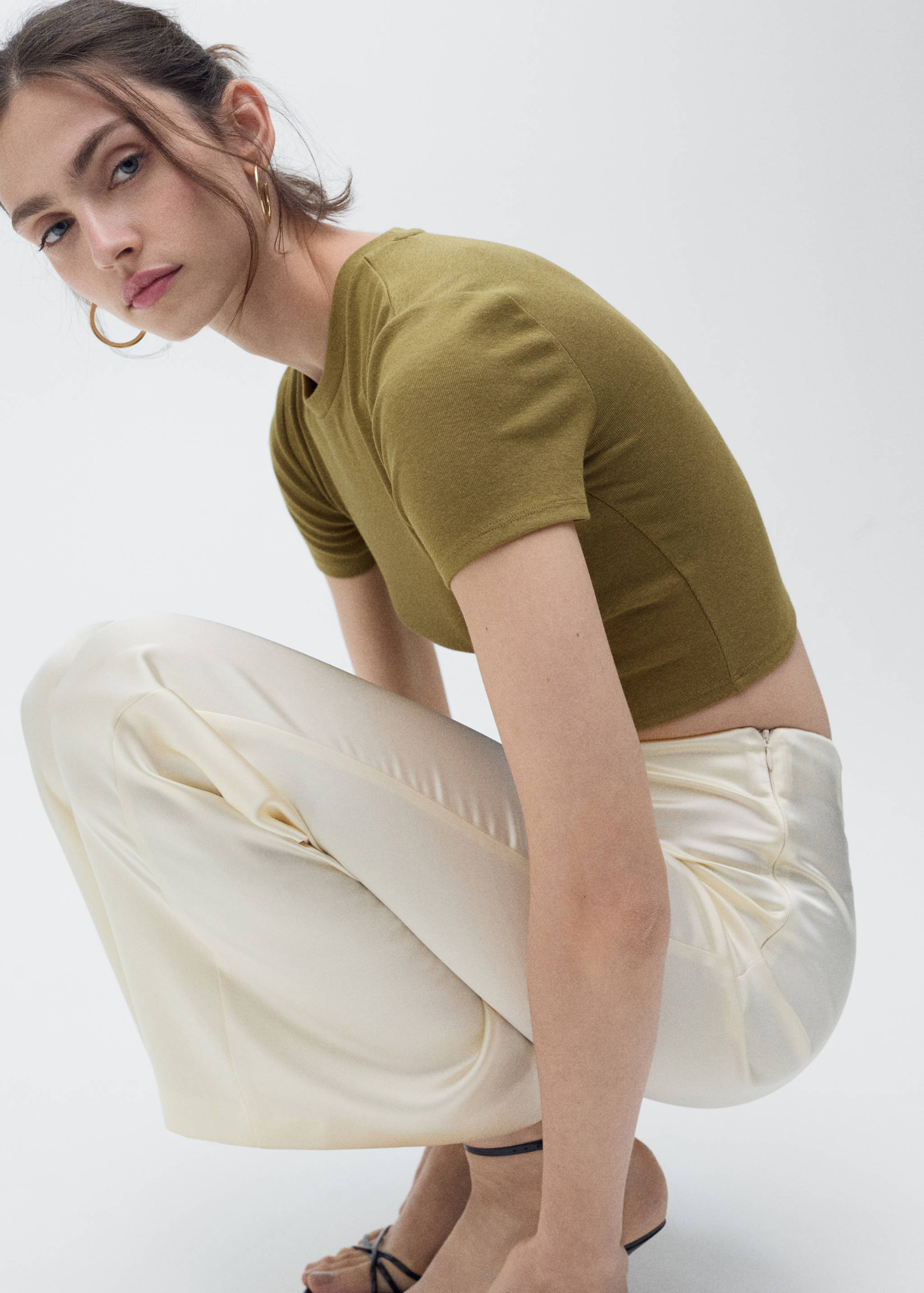 Fitted cropped t-shirt - Details of the article 2