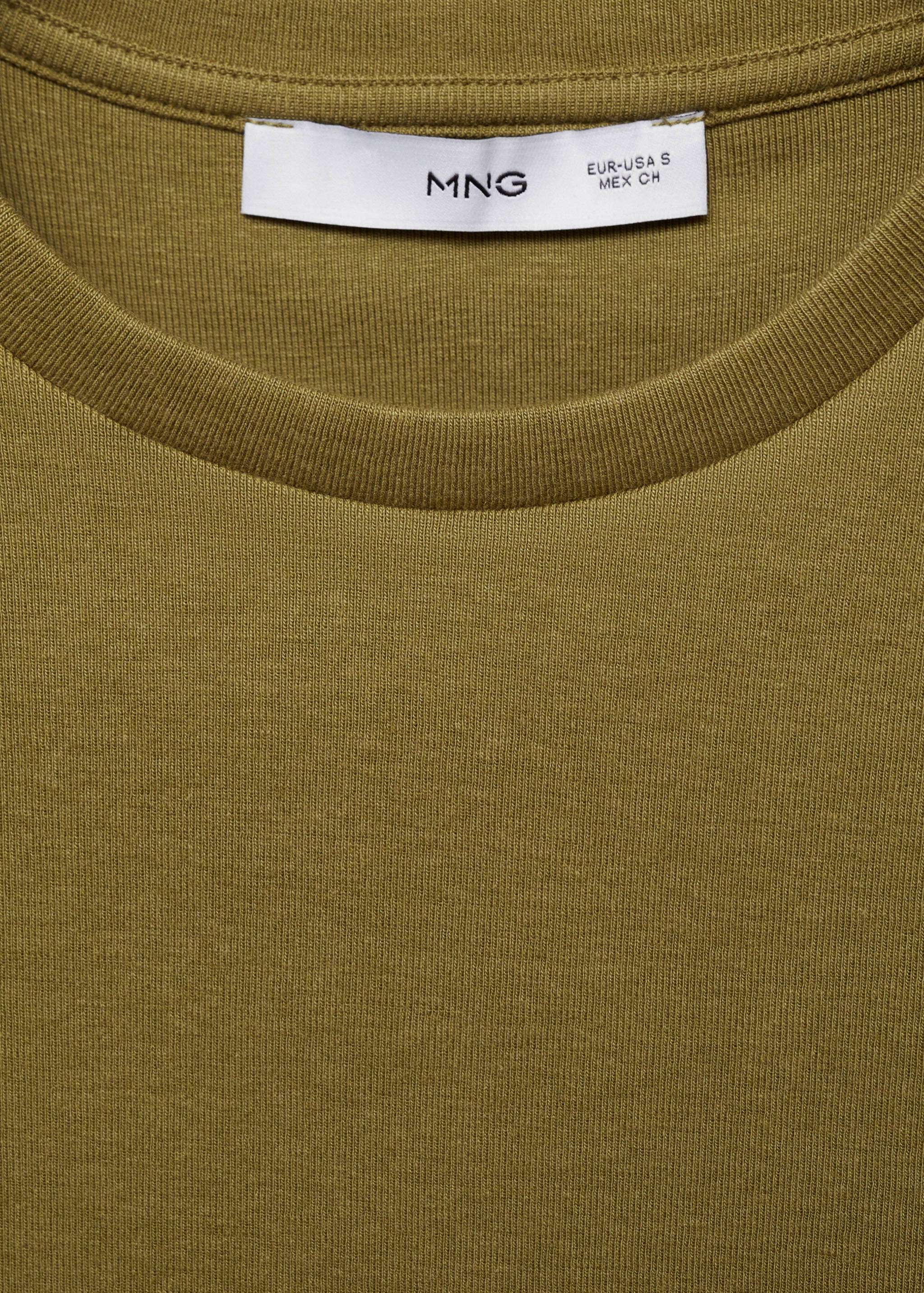 Fitted cropped t-shirt - Details of the article 8