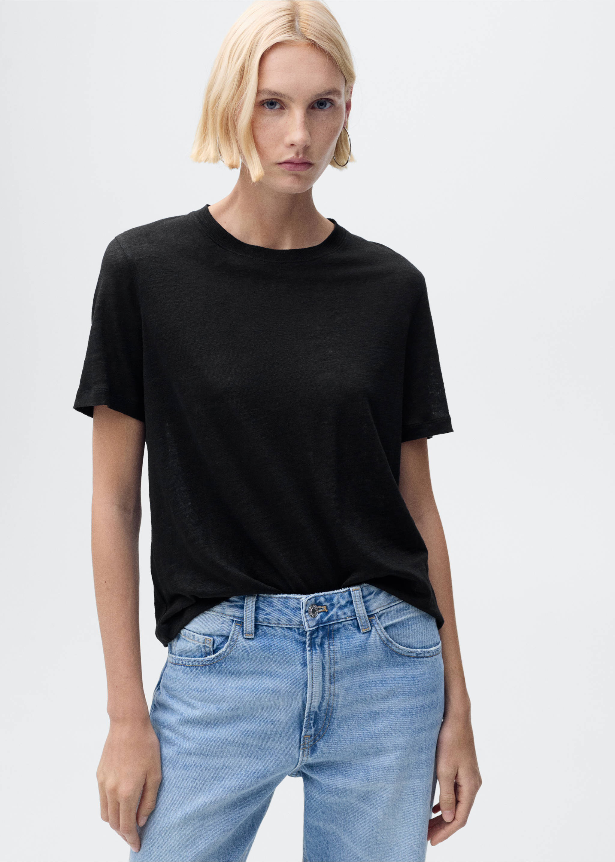 Short-sleeved linen t-shirt - Medium plane, Black. Ref: 87006346-00.