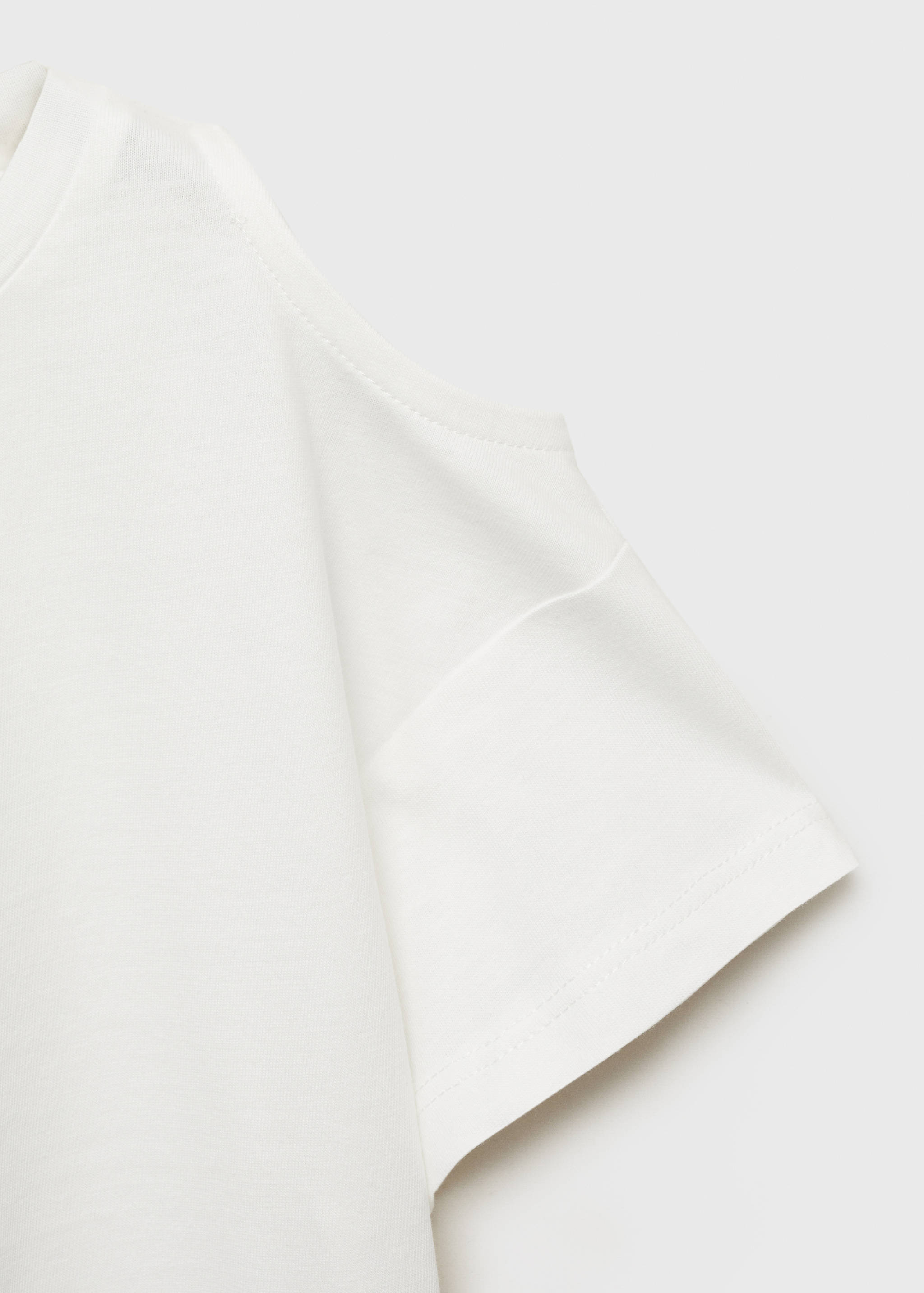 Cut-out t-shirt - Details of the article 8