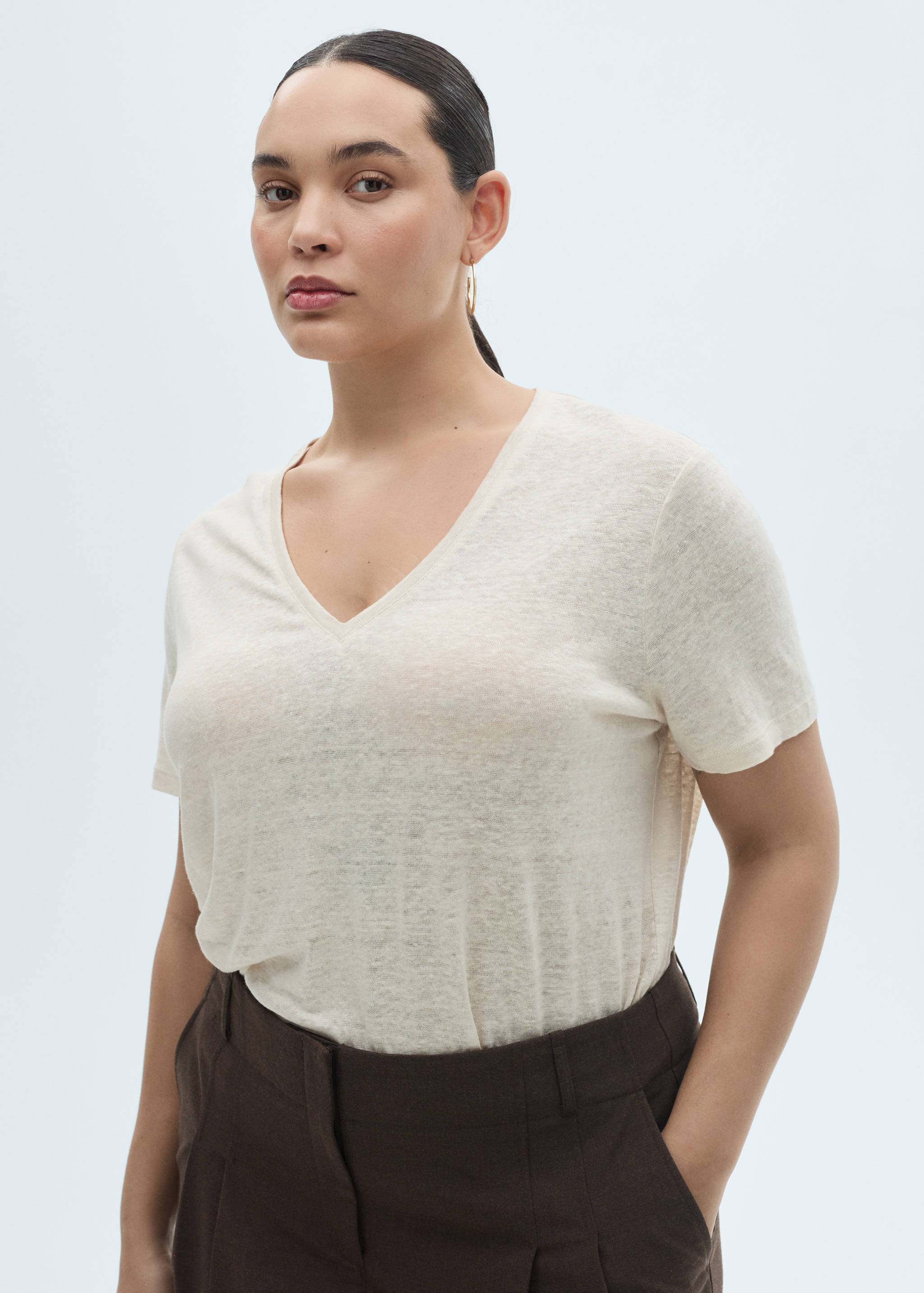 T-shirt lin col V - Détail de l'article 5