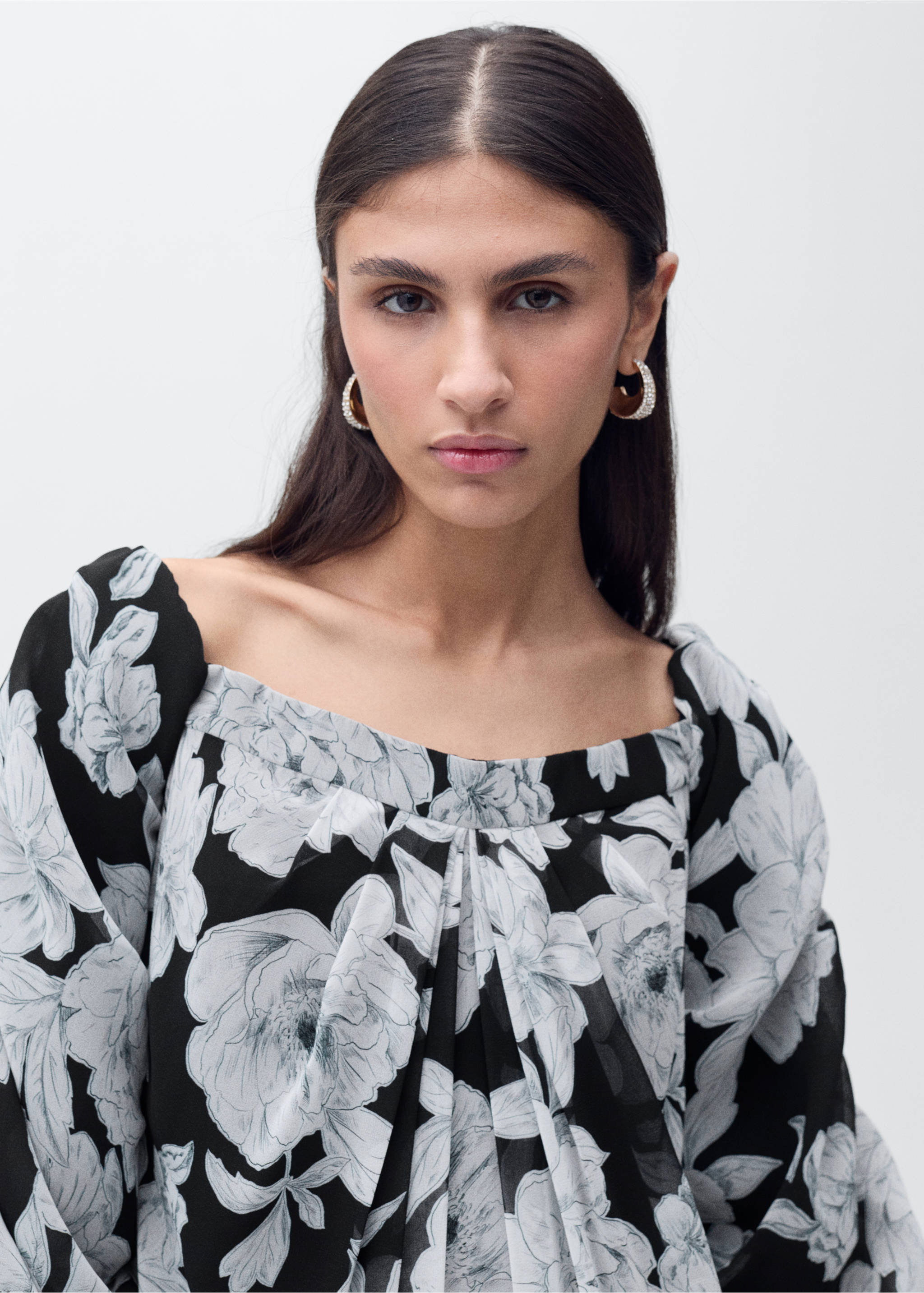 Robe bustier à fleurs - Détail de l'article 1, Noir. Ref: 87006382-00.