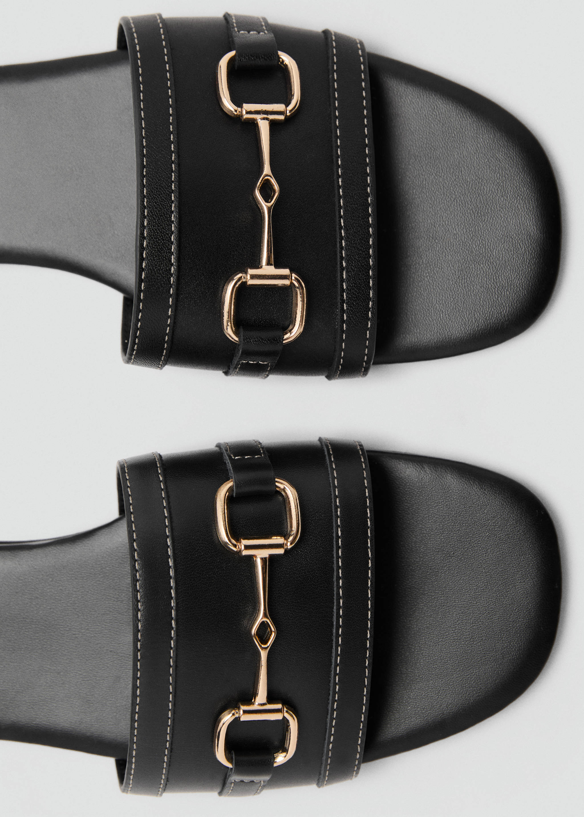 Buckle leather sandals - Details of the article 2