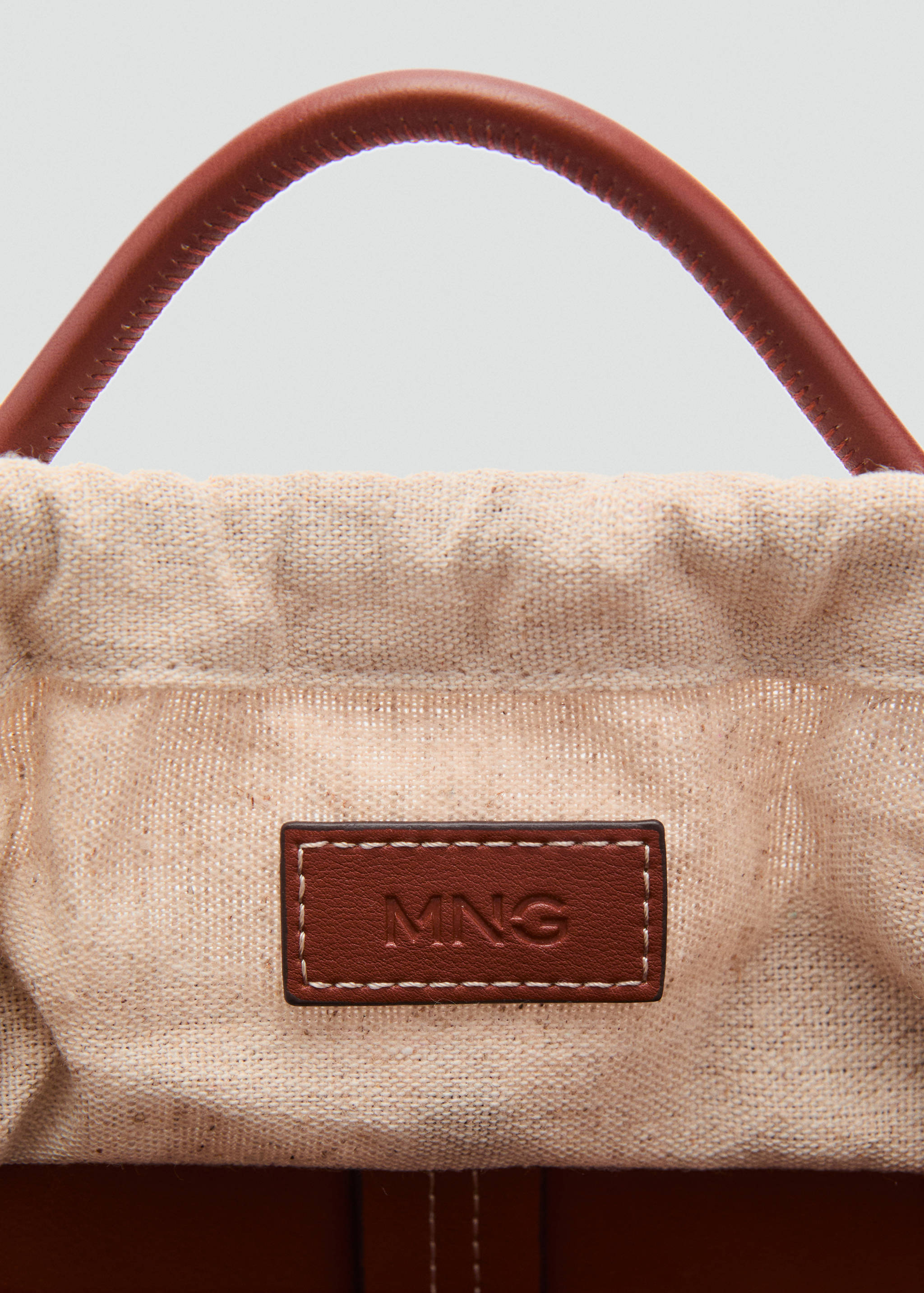Mini shopper-style shoulder bag - Details of the article 3