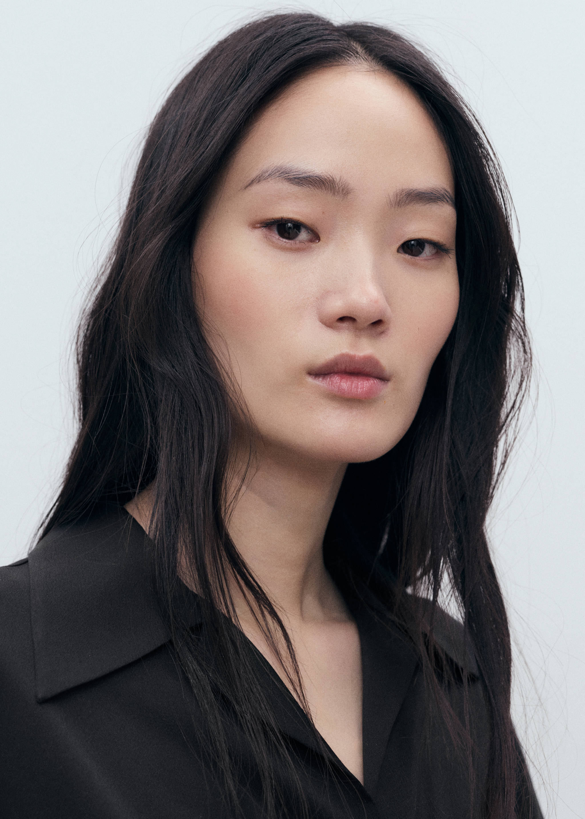 Short-sleeved satin shirt - Details of the article 1